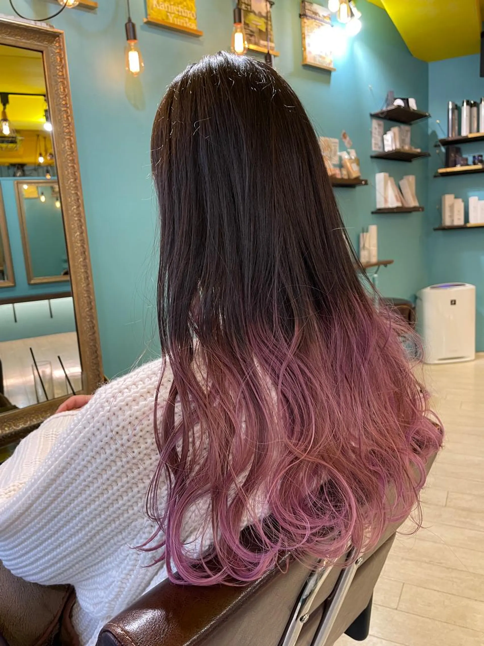 ロング カラー ピンクカラー ヘアカラー トリートメント 末石 智のヘアスタイル