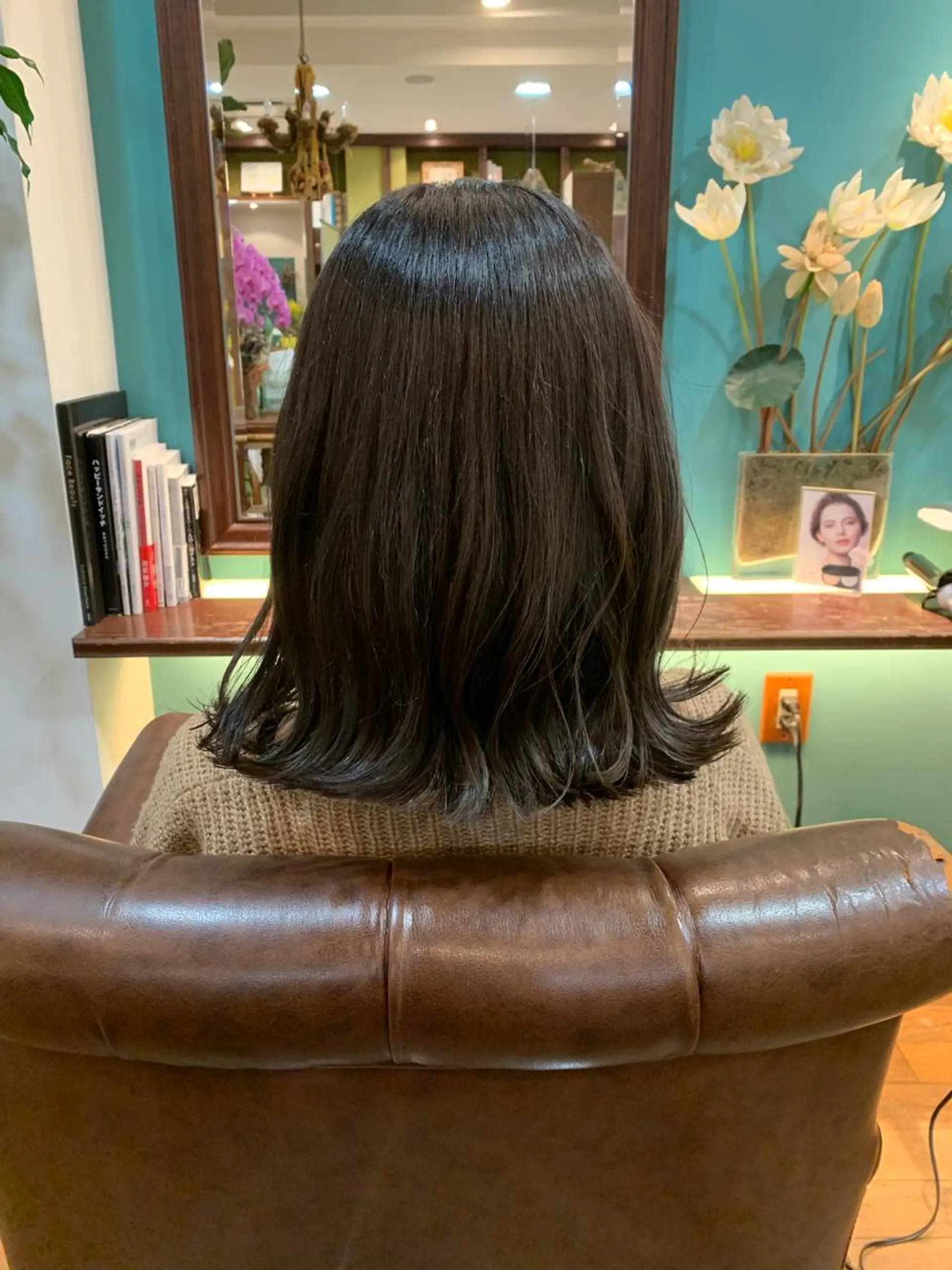 ミディアム 切りっぱなしボブ ボブ カット特化美容師 齋藤桐のヘアスタイル