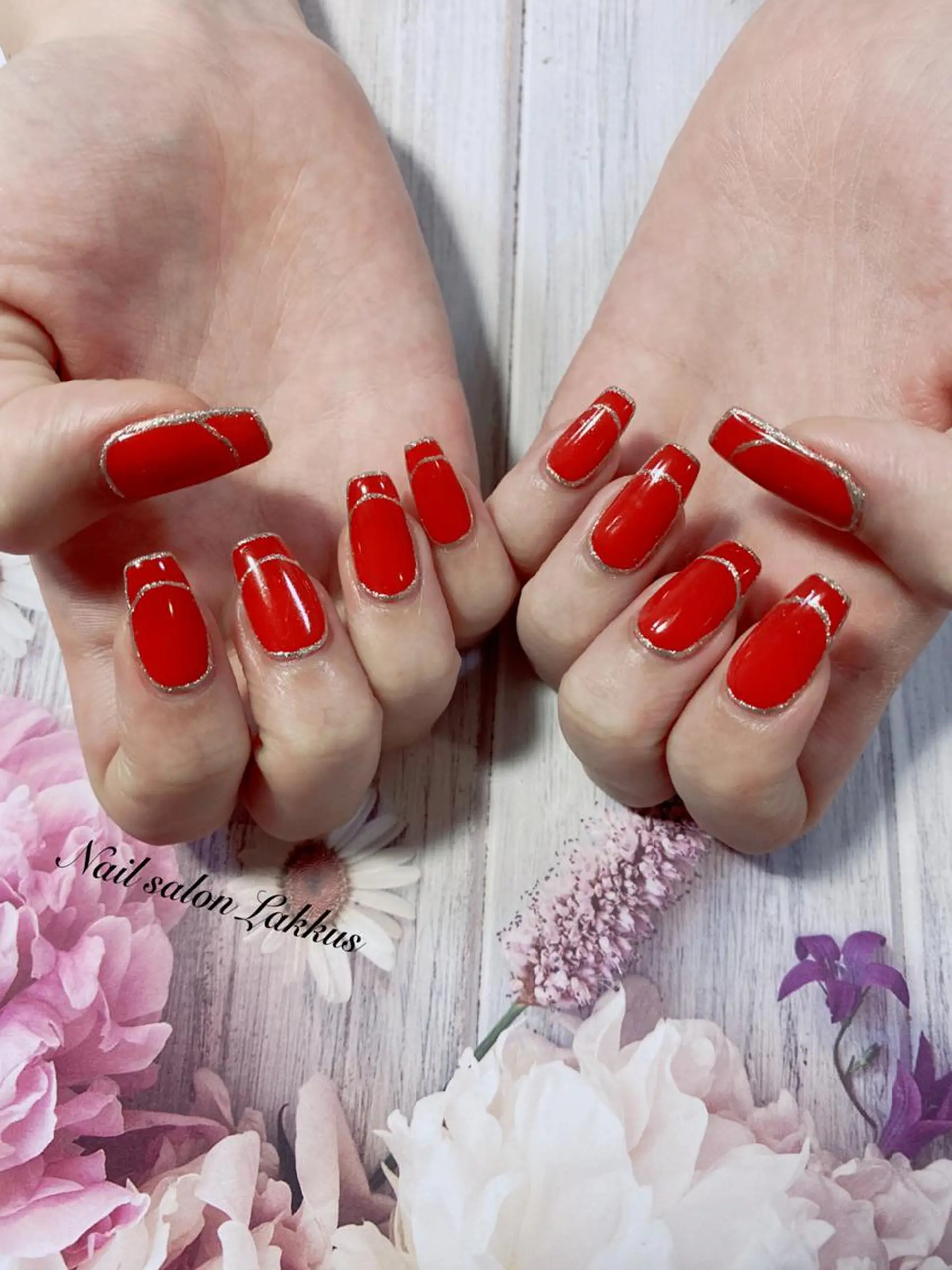 ネイル フレンチネイル Lakkus T－CHIのネイルデザイン