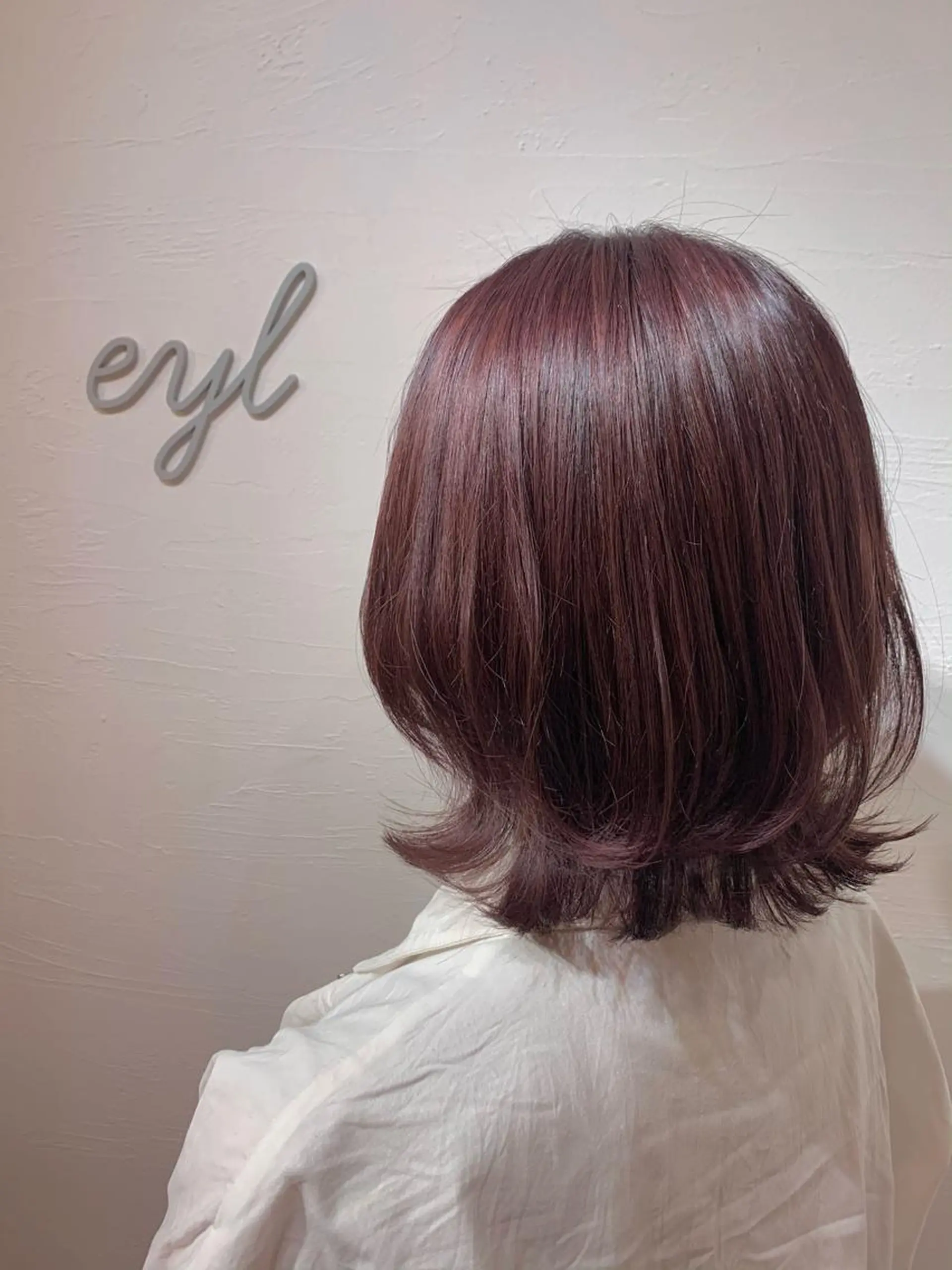 ショート カラー ショートボブ カシス ピンクカラー ボブ ショートヘア 💎赤み消しカラー 特化型デザイナー💎のヘアスタイル