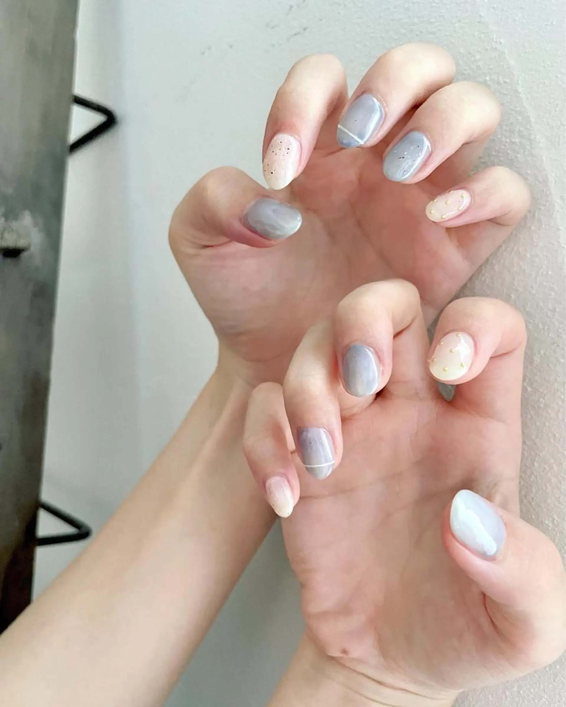 ネイル フットネイル ジェルネイル 韓国ネイル マグネットネイル ニュアンスネイル ハンドネイル 甲府市徳行 🧸prunelleのネイルデザイン