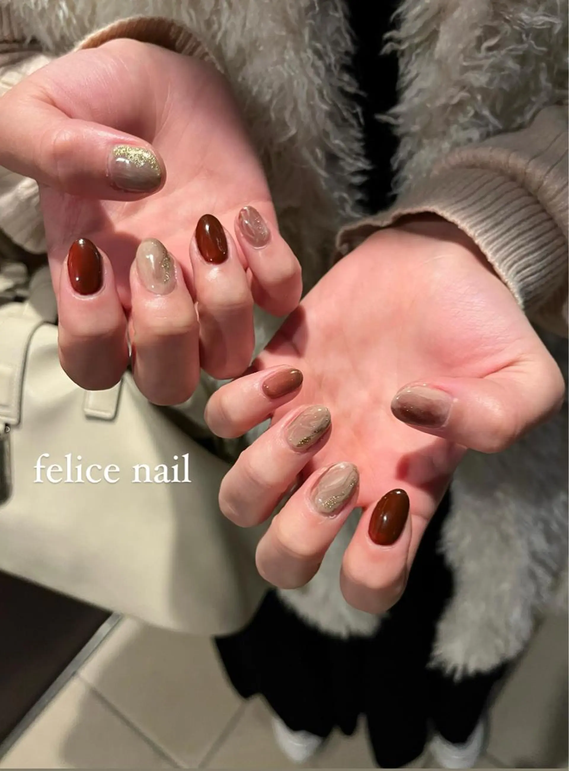 ネイル ニュアンスネイル 赤色 felice nailのネイルデザイン
