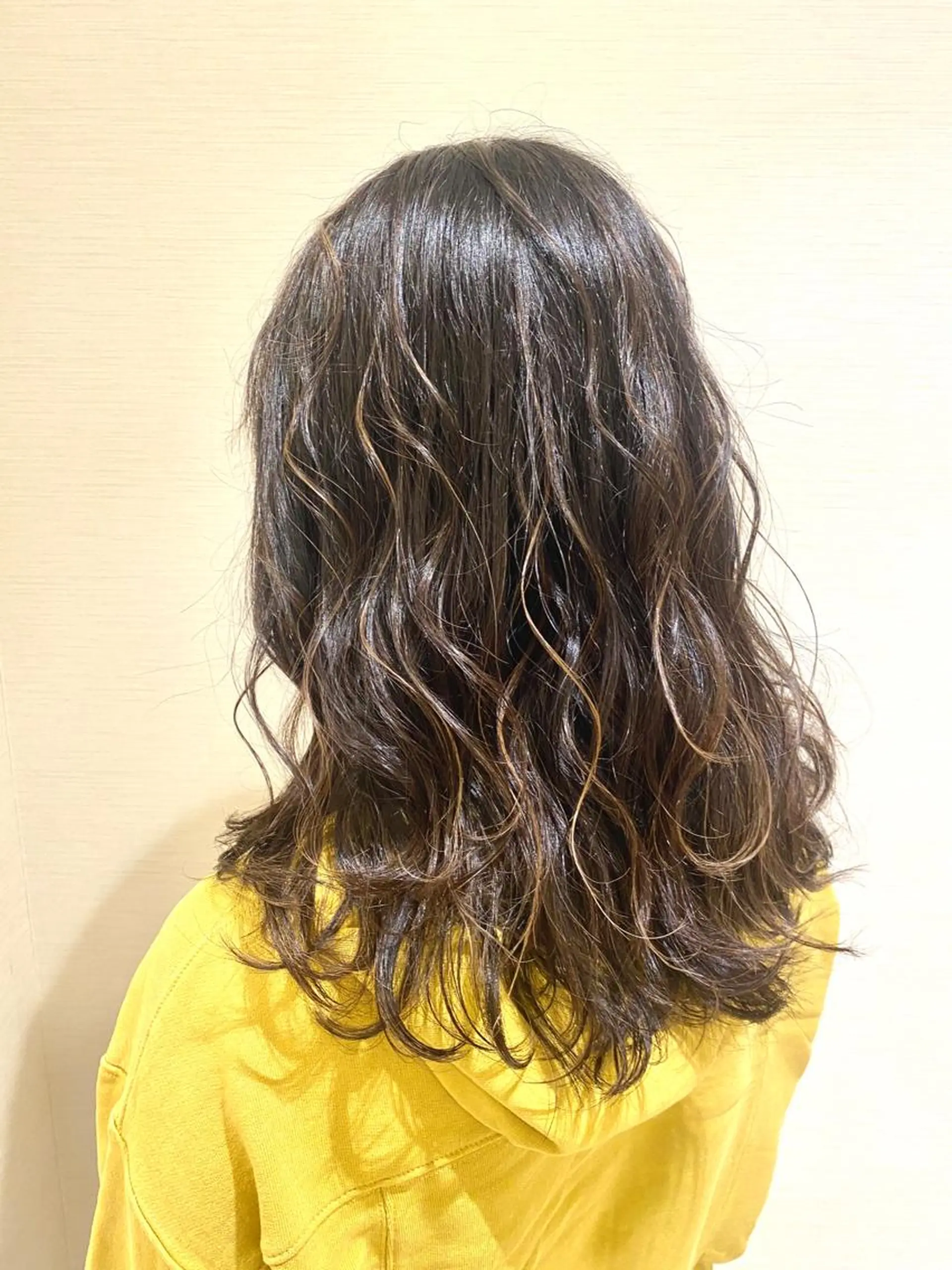 ミディアム 伊藤光莉 /ママ美容師のヘアスタイル