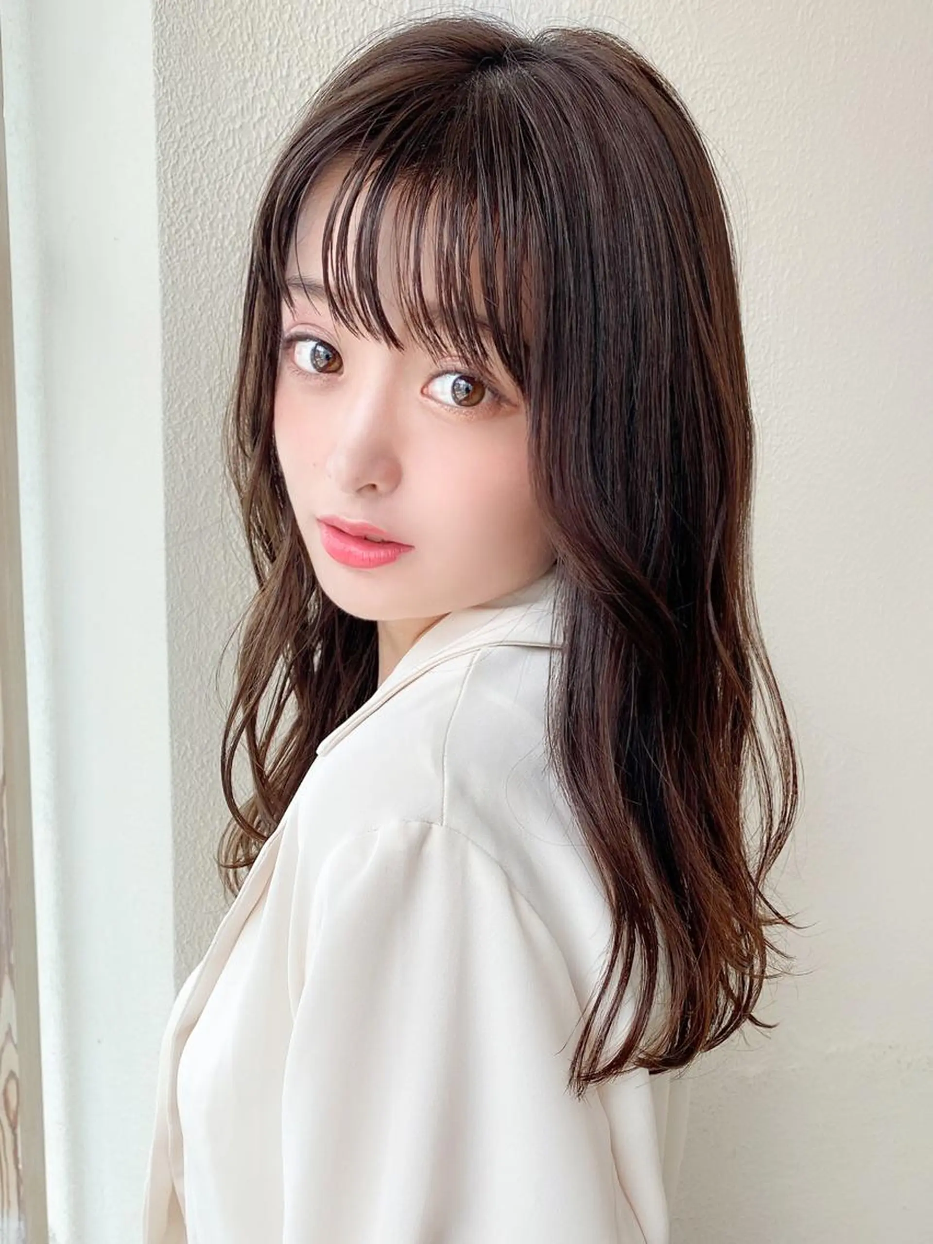 セミロング カラー ☺︎ Naomiのヘアスタイル