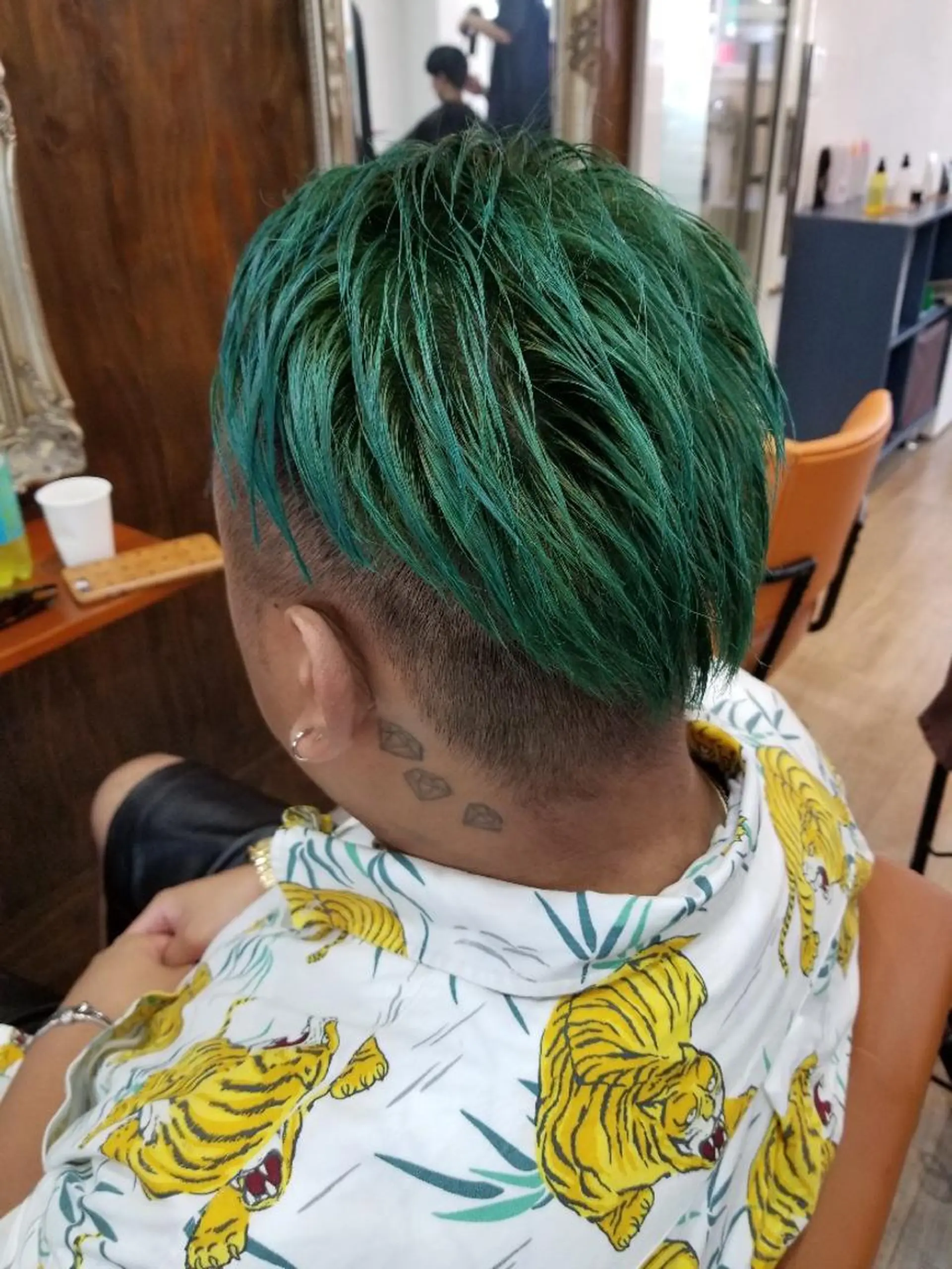 ショート カラー ヘアカラー トリートメント bathair 持田侑祐のヘアスタイル