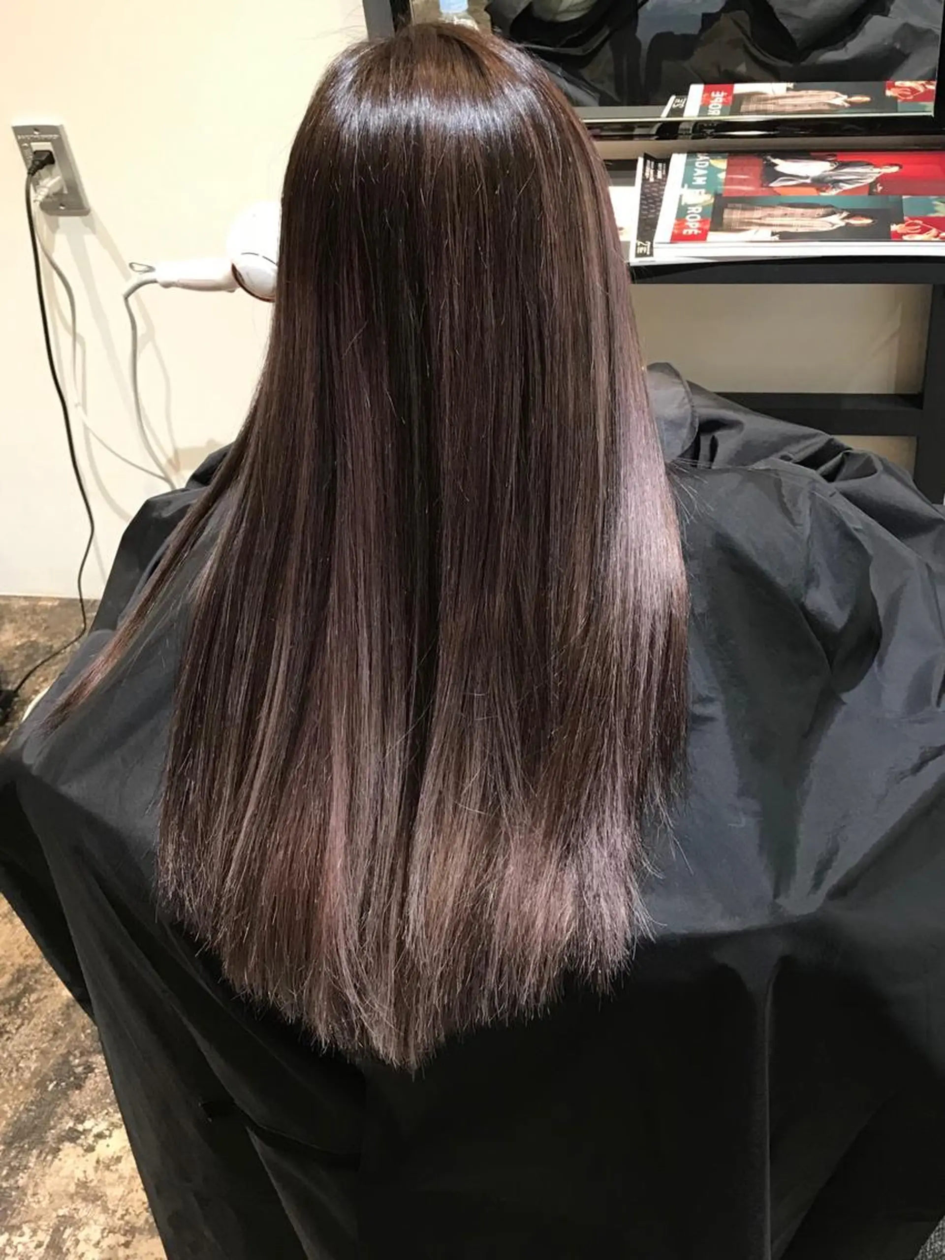 ロング カラー ピンクカラー ピンクパープル パープルカラー UMEDA FIGAROのヘアスタイル