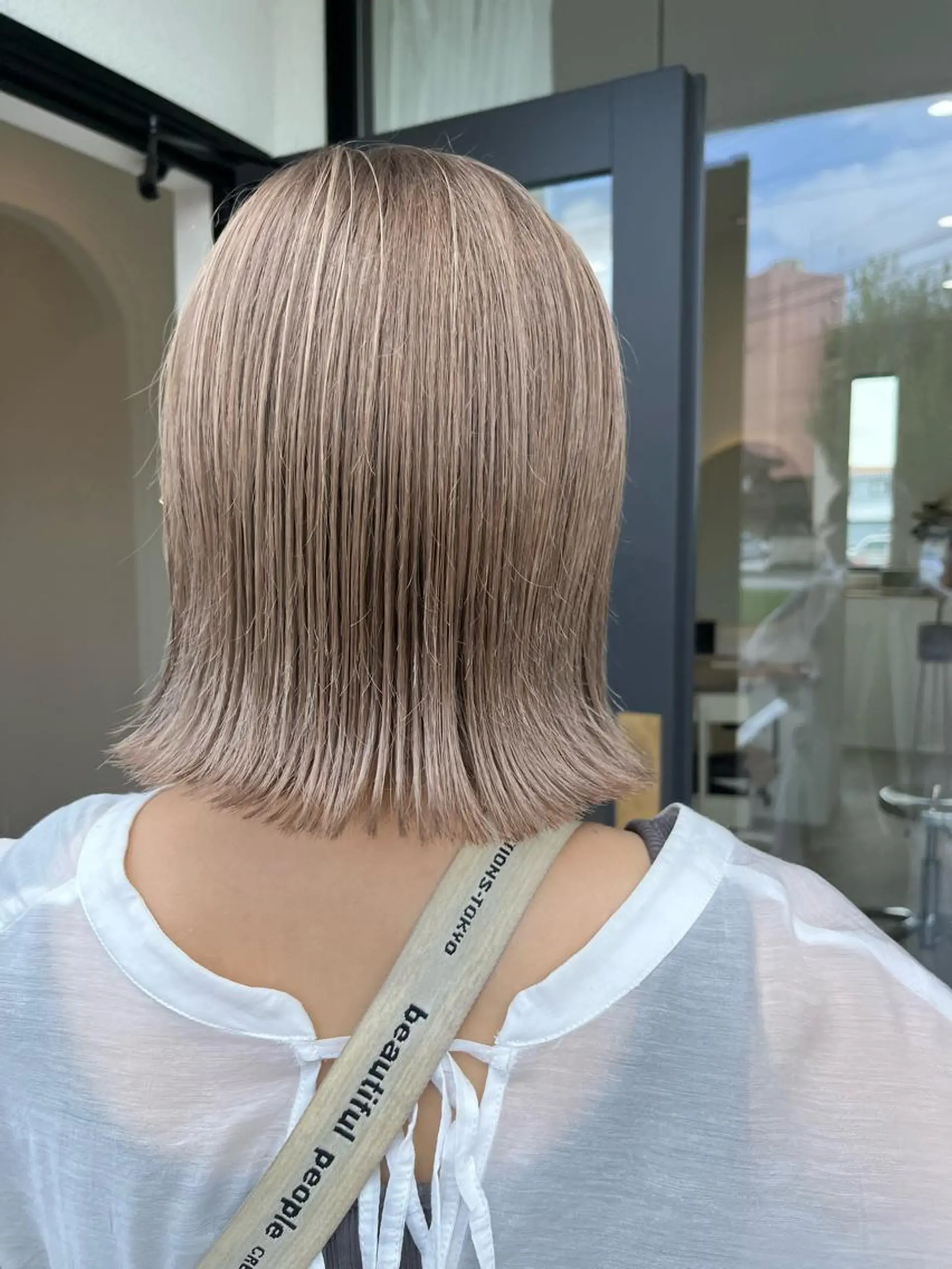 ミディアム ヘアカラー 加藤 明香里のヘアスタイル