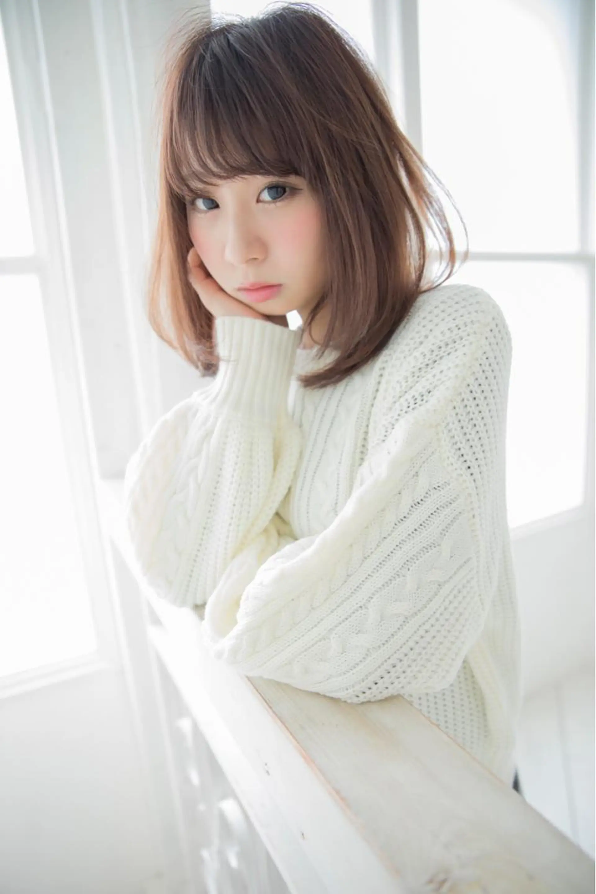 セミロング カラー ヘアケア特化型サロン newi 京橋のヘアスタイル