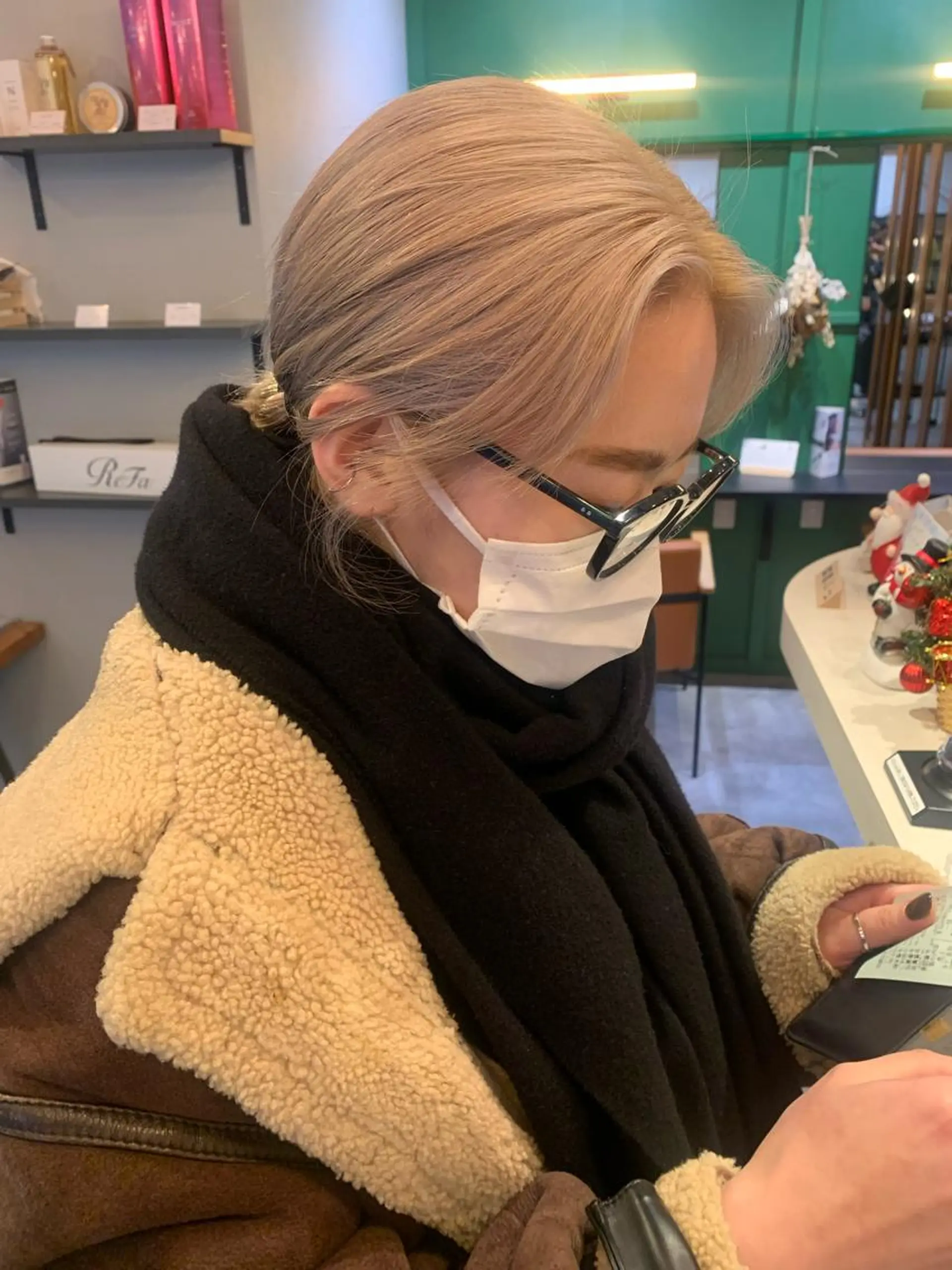 ミディアム ヘアカラー トリートメント 水田 希のヘアスタイル