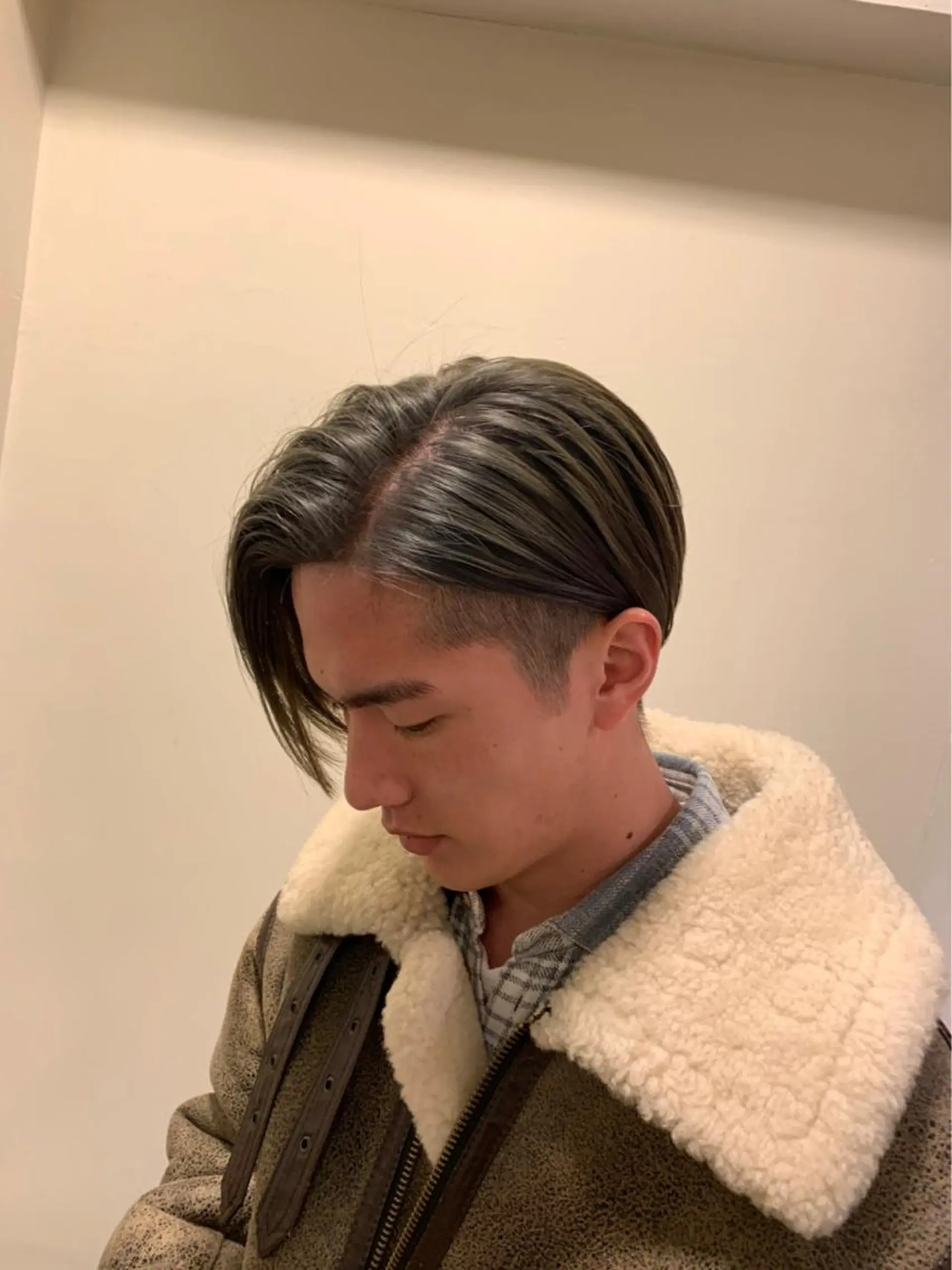 カラー メンズ Shouei  のヘアスタイル