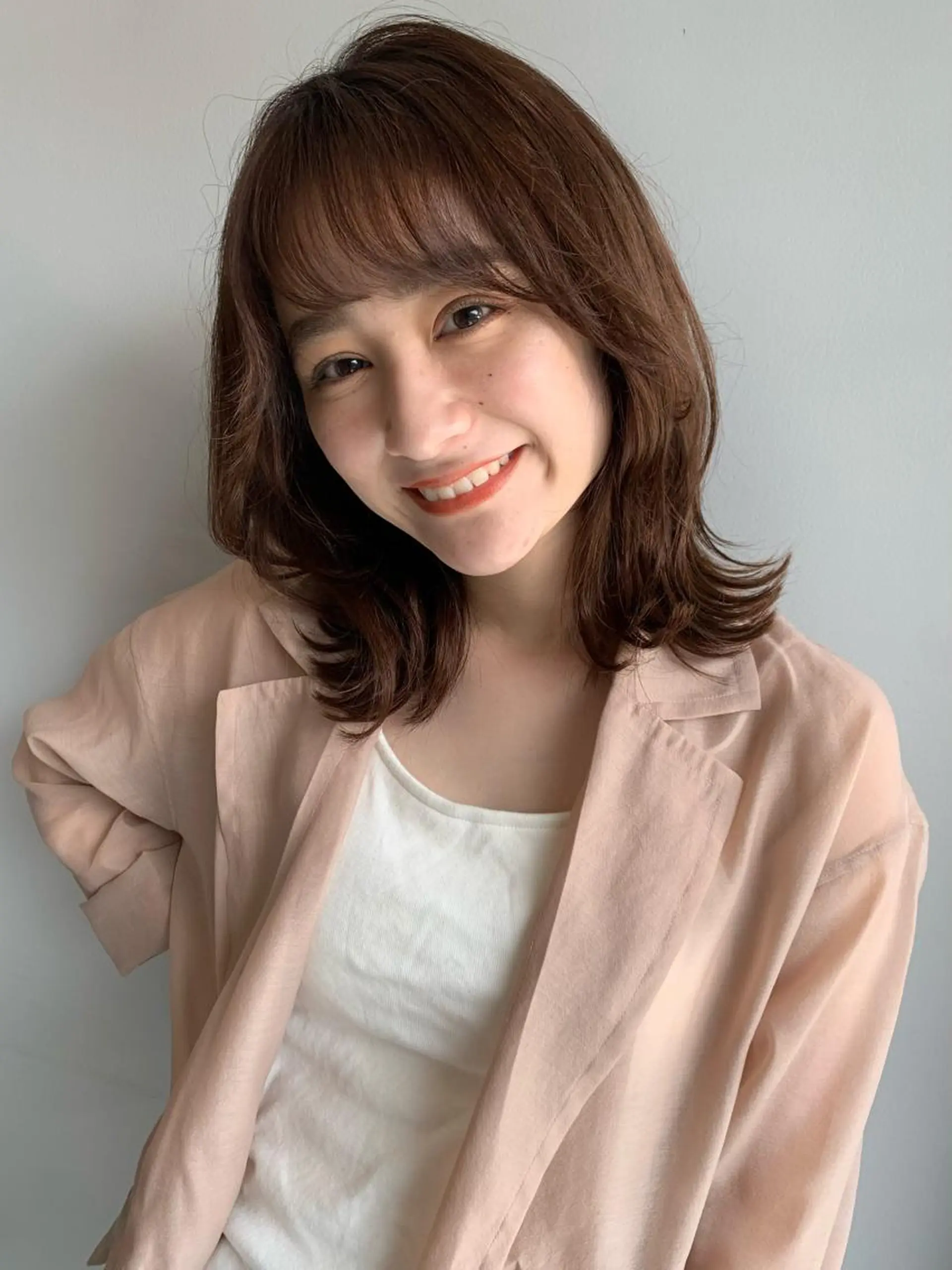 ミディアム カラー カット ヘアカラー トリートメント ヘッドスパ ヘアセット 透明感/オリーブ/ グレージュ/YUKAのヘアスタイル