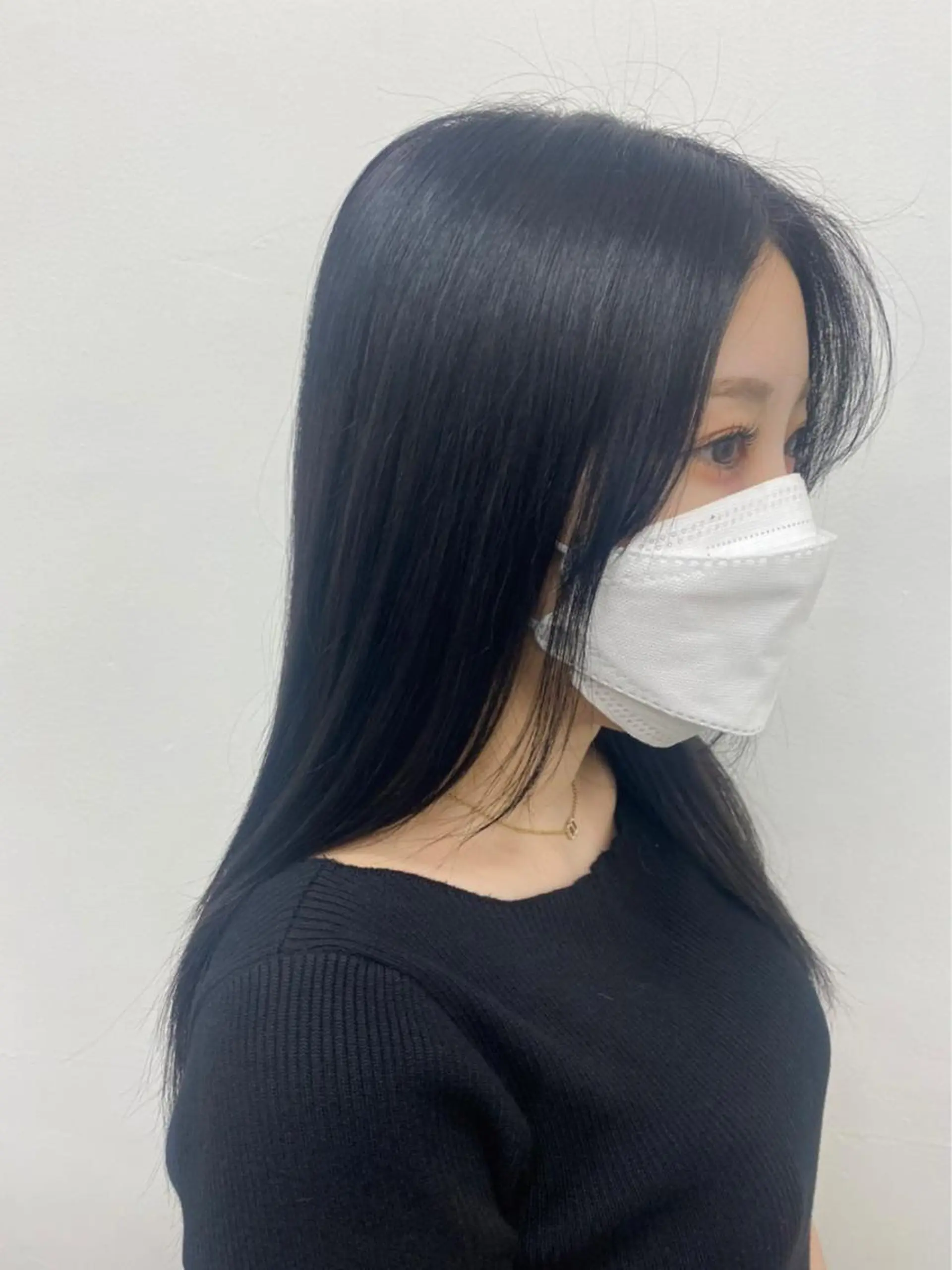 ロング カラー 黒髪 ブルーカラー ブルーブラック 口コミ高評価✨ 安達ももかのマツエク・マツパデザイン