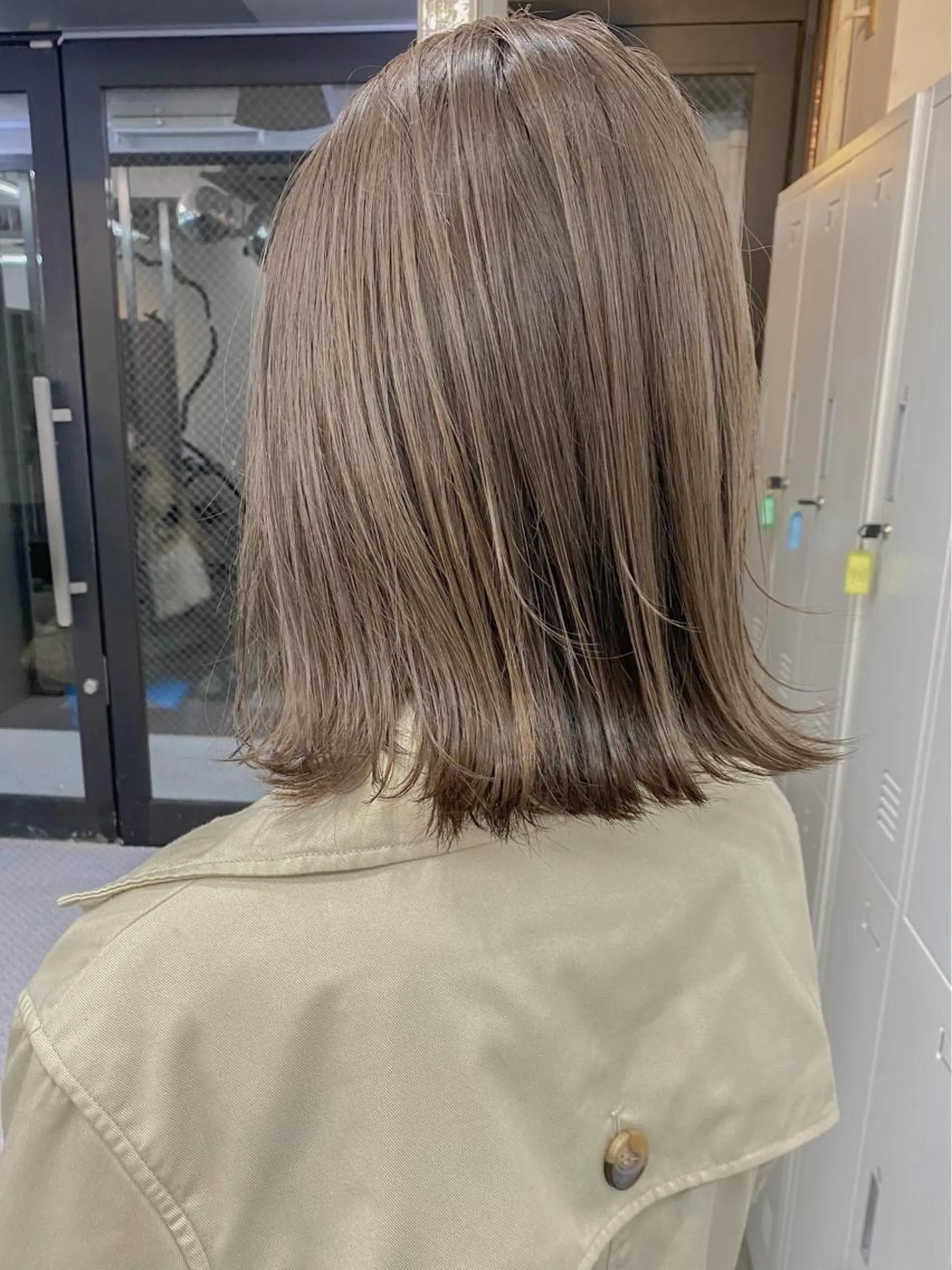 ロング カラー ベージュカラー ダブルカラー ミルクティーベージュ 外国人風カラー ヘアカラー トリートメント 海外デザイン🇺🇸 石渡諒太のヘアスタイル