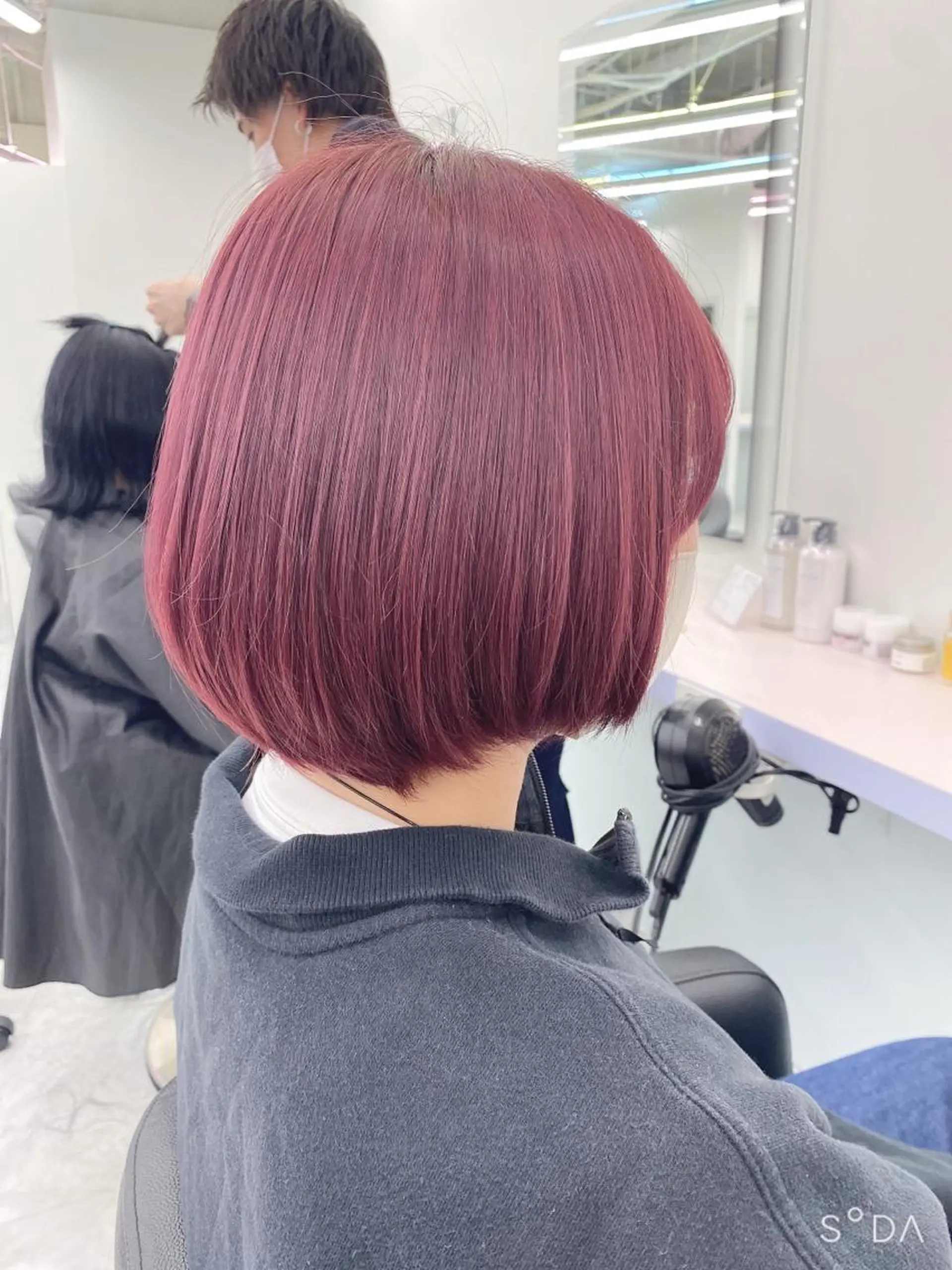 カラー ヘアアレンジ ブリーチなしの達人 🌈KAITOのヘアスタイル