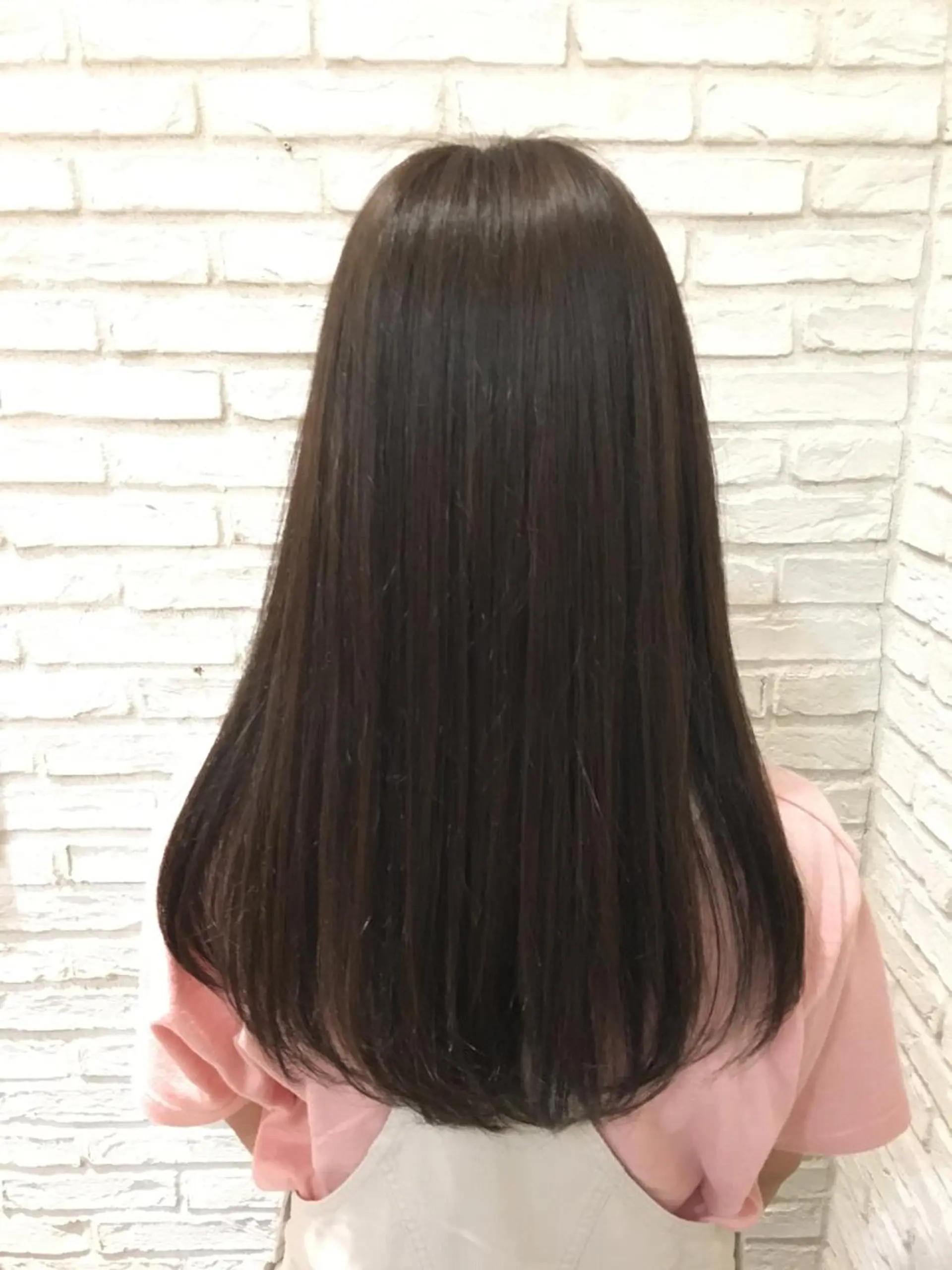 ロング カラー ブルーカラー 鈴木 麻希のヘアスタイル