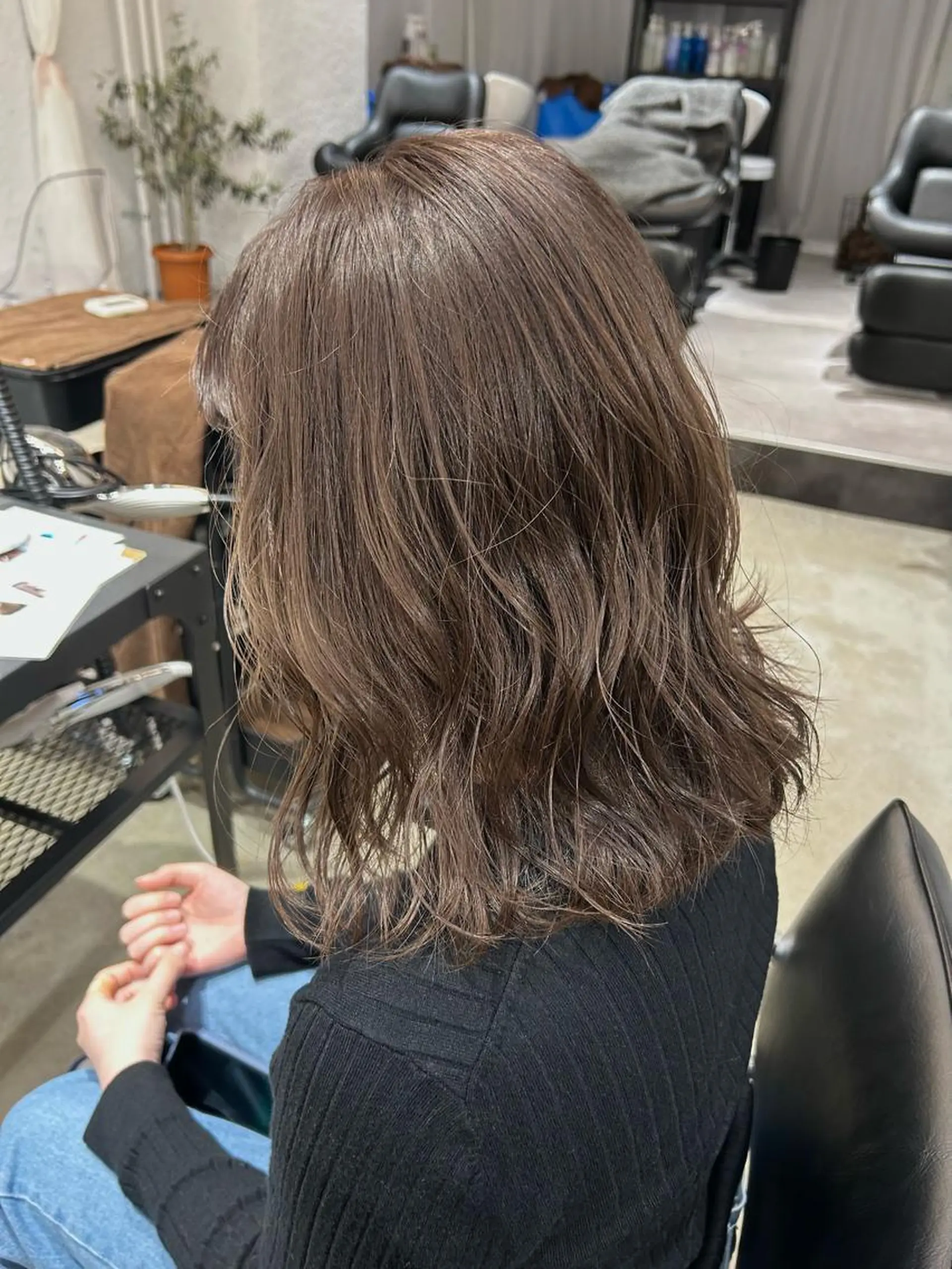 ミディアム カラー カット ヘアカラー なかじま しほののヘアスタイル