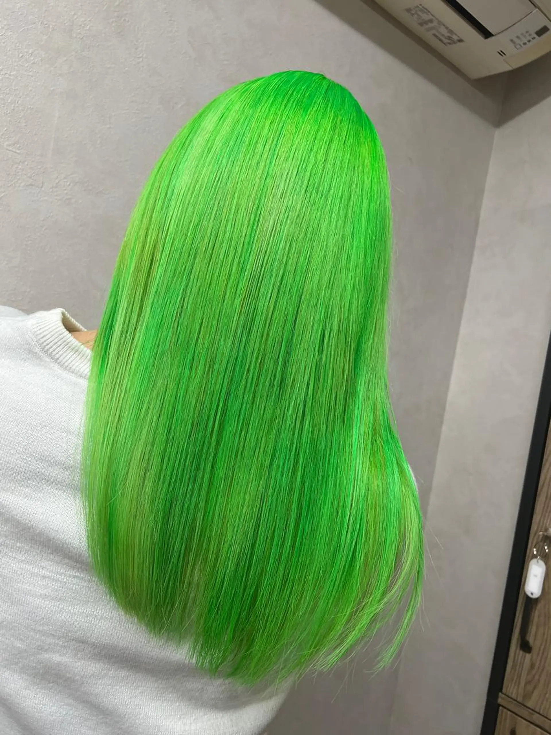 ロング カラー バレイヤージュ ブリーチ ケアブリーチ ダブルカラー イヤリングカラー カット ヘアカラー 🌷かわばた めい🌷のヘアスタイル