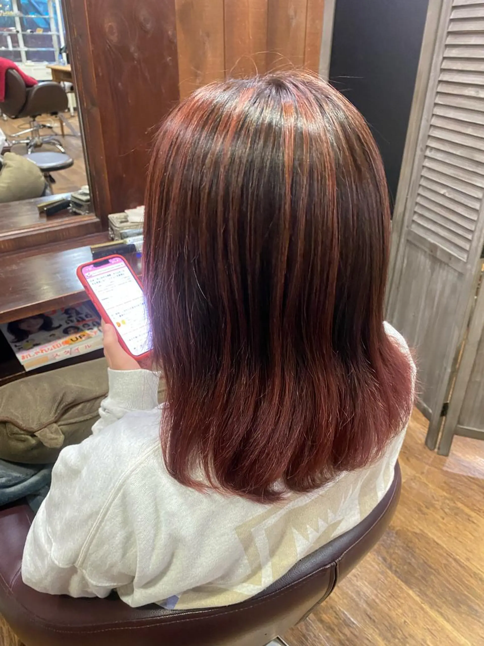 セミロング 立野 希沙のヘアスタイル
