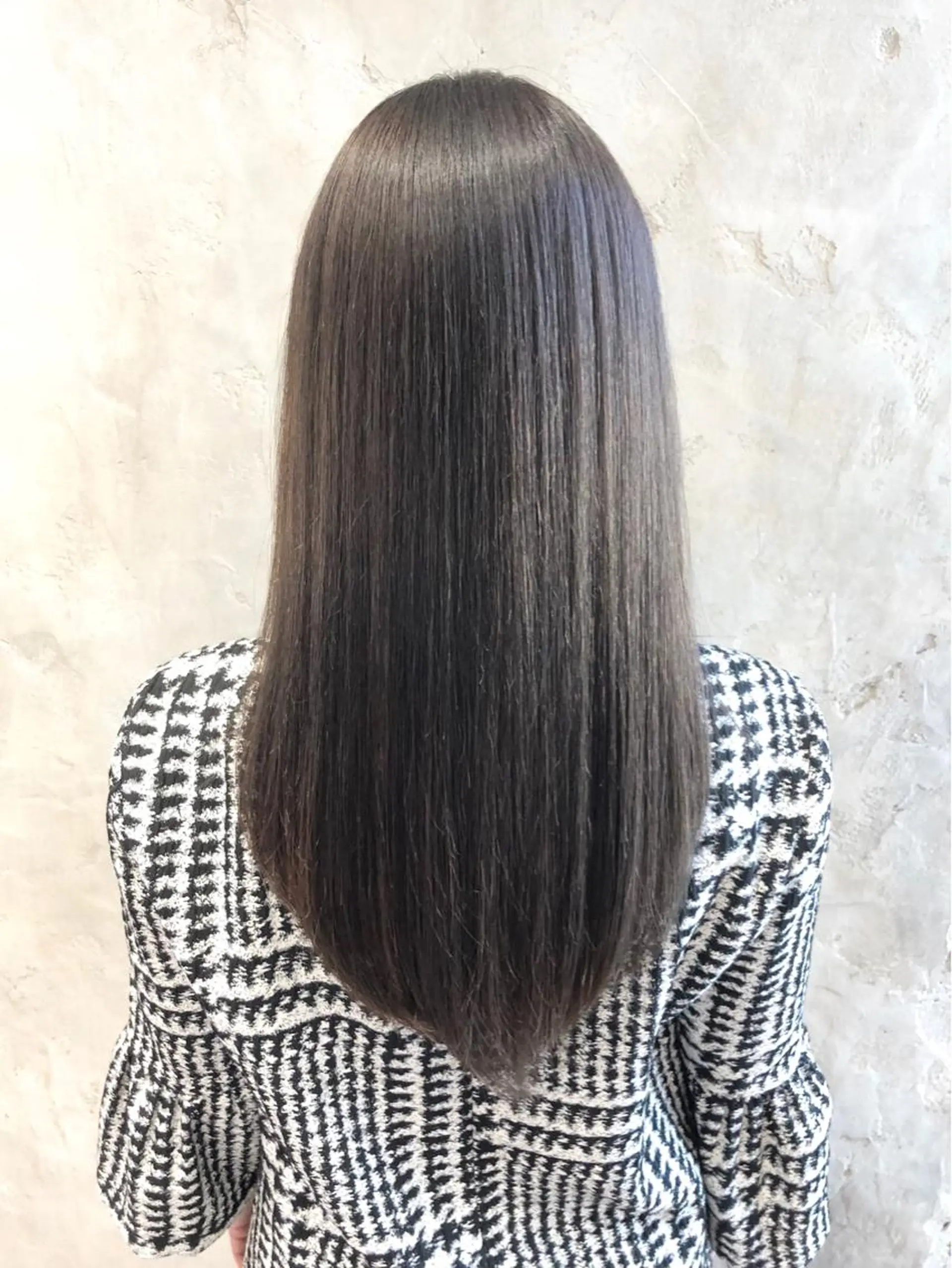 セミロング カラー レイヤー/韓国ヘア 💎石戸谷のヘアスタイル