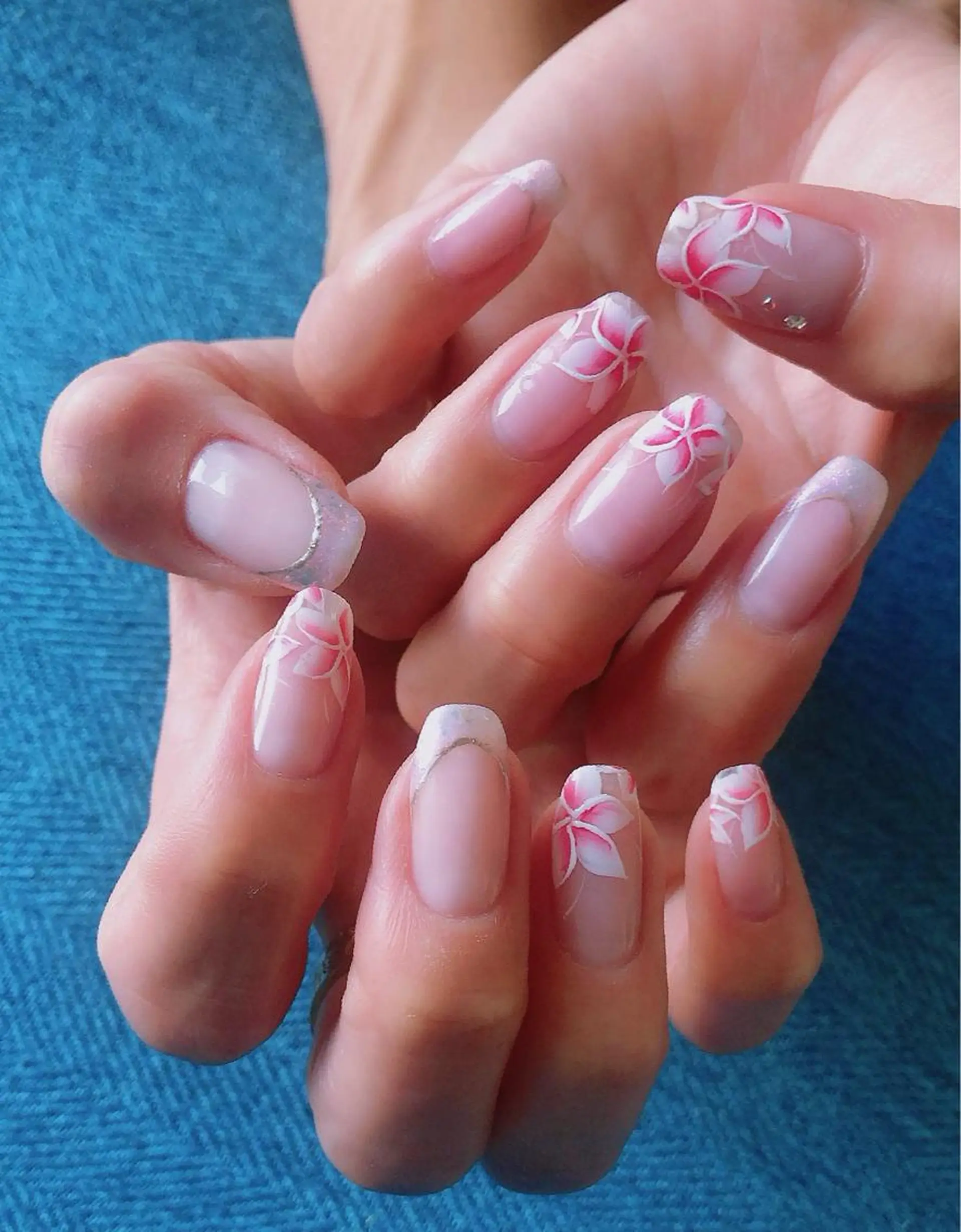 ネイル chieko'nail所属・CHILL NAIL 読谷村のネイルデザイン