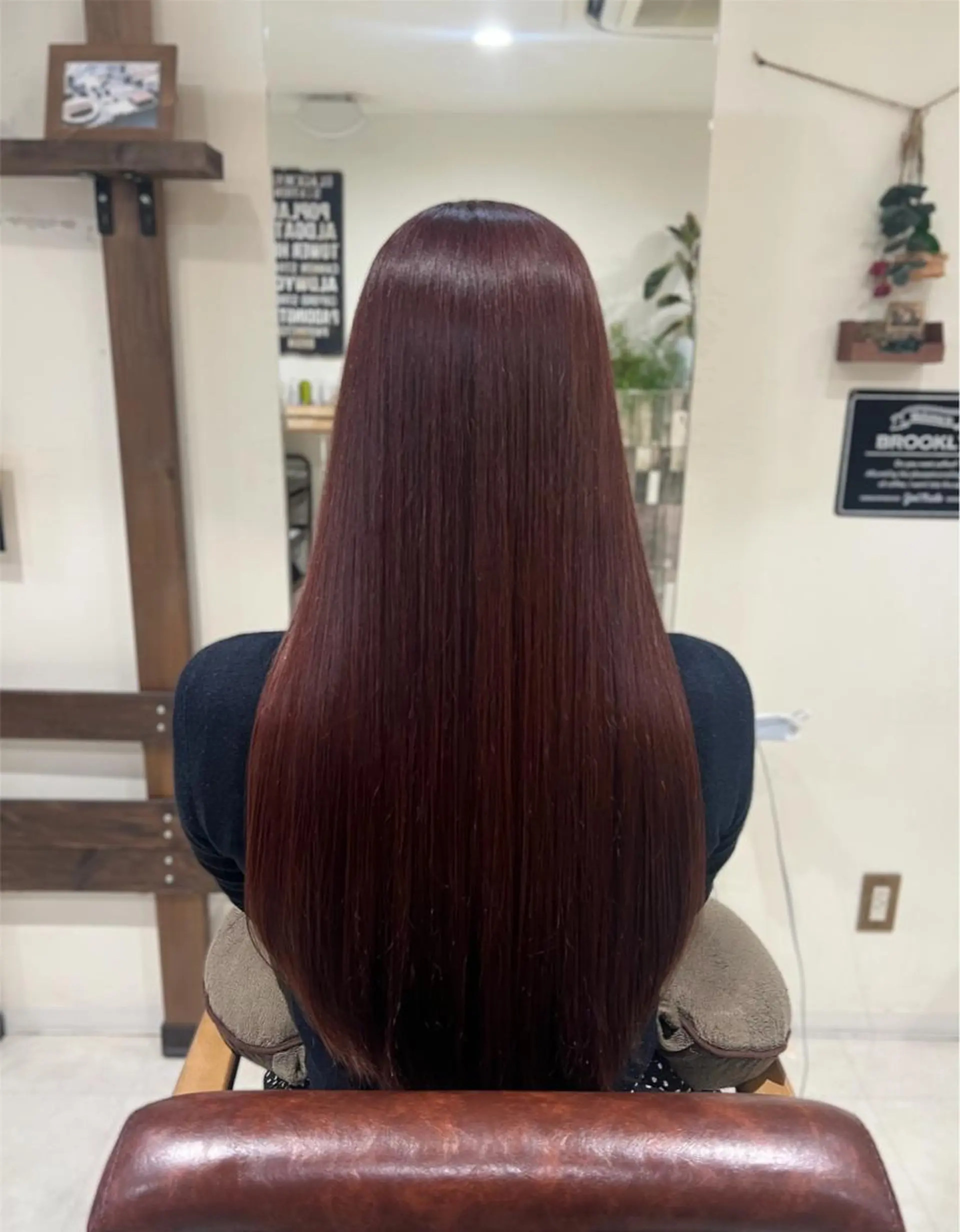 ロング カラー ブリーチ ブリーチなしカラー レッドカラー 髪質改善メニュー 長井 美佐子のヘアスタイル