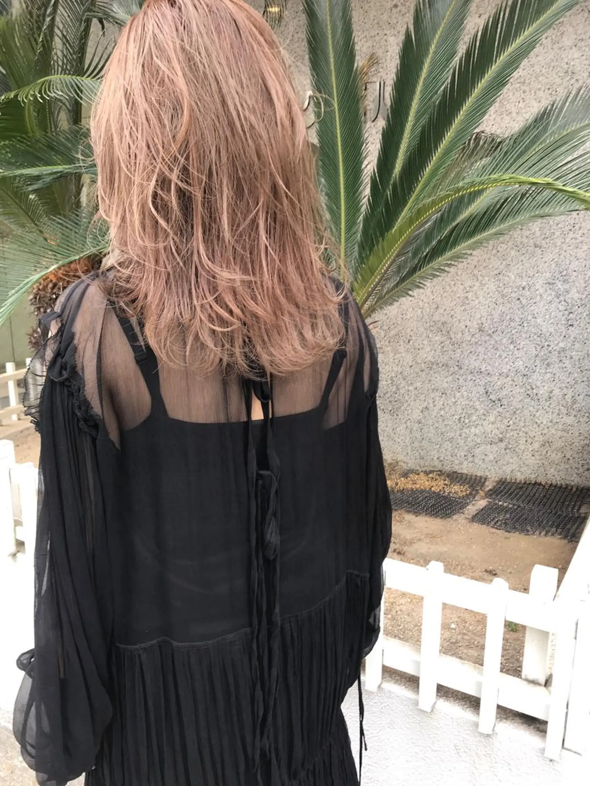 ミディアム カラー 貫洞 大介のヘアスタイル