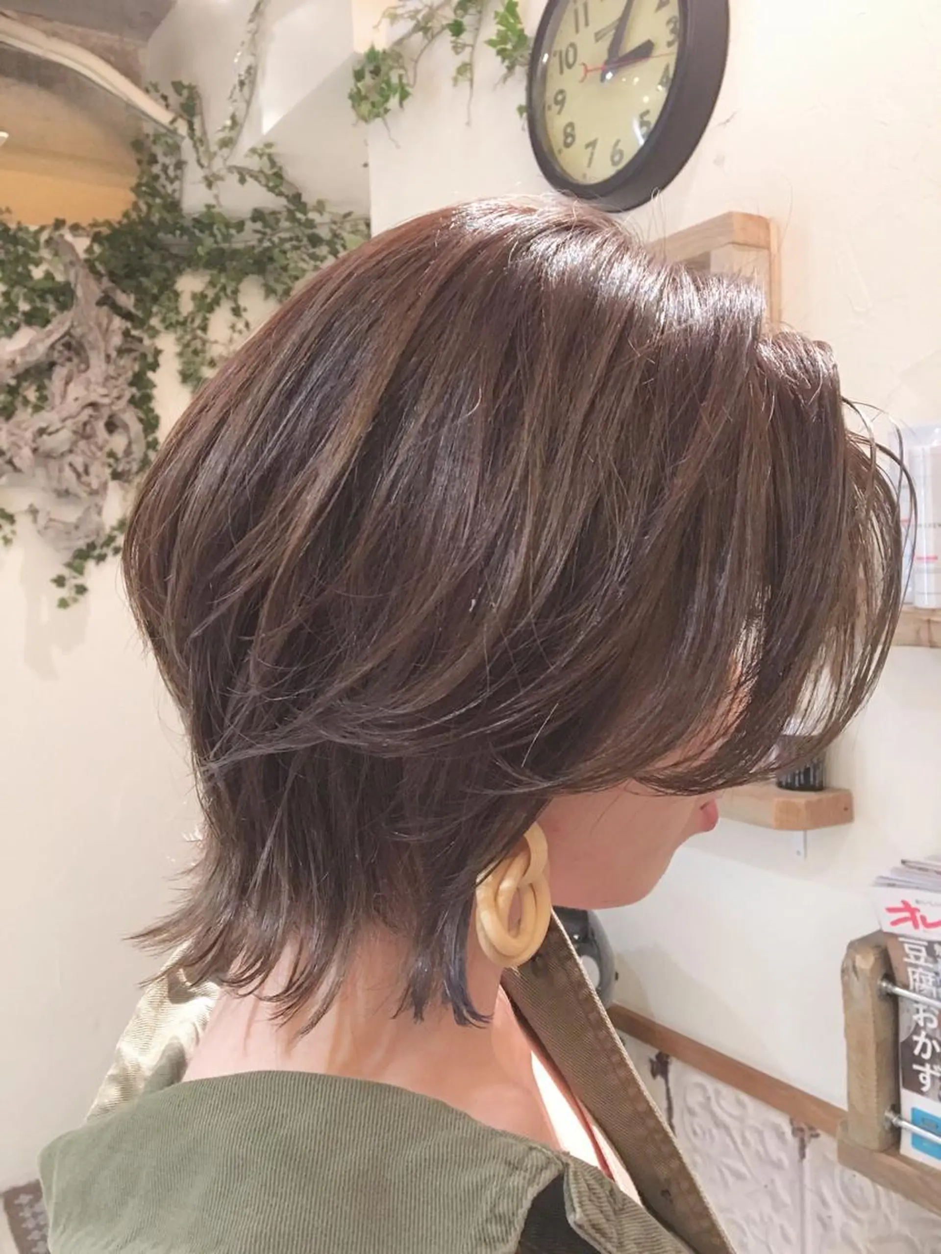 ショート カラー アッシュ ハイライトカラー ハイライト ウルフカット シマダ アユミのヘアスタイル