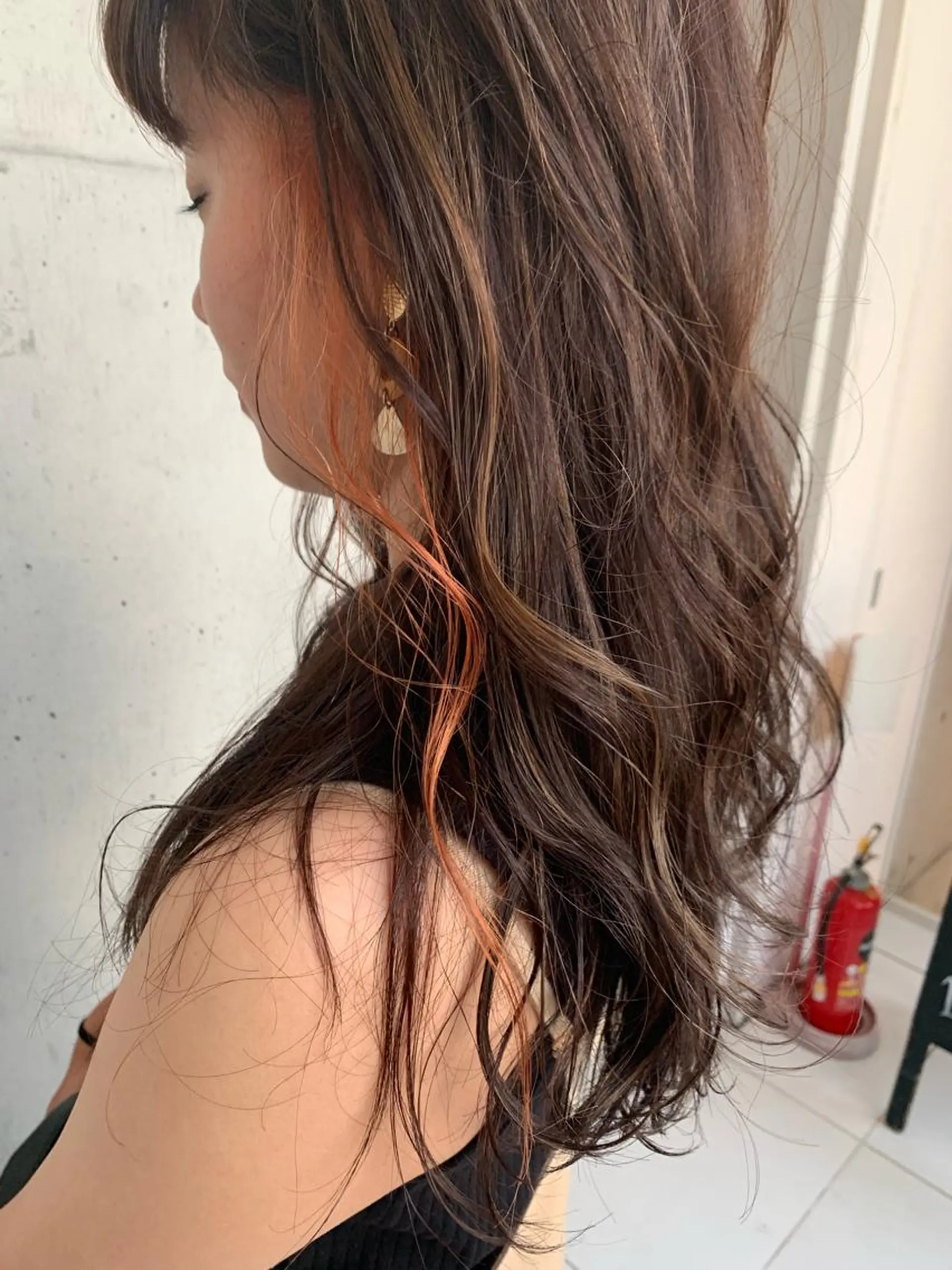 ミディアム カラー &SONS 小林亨のヘアスタイル