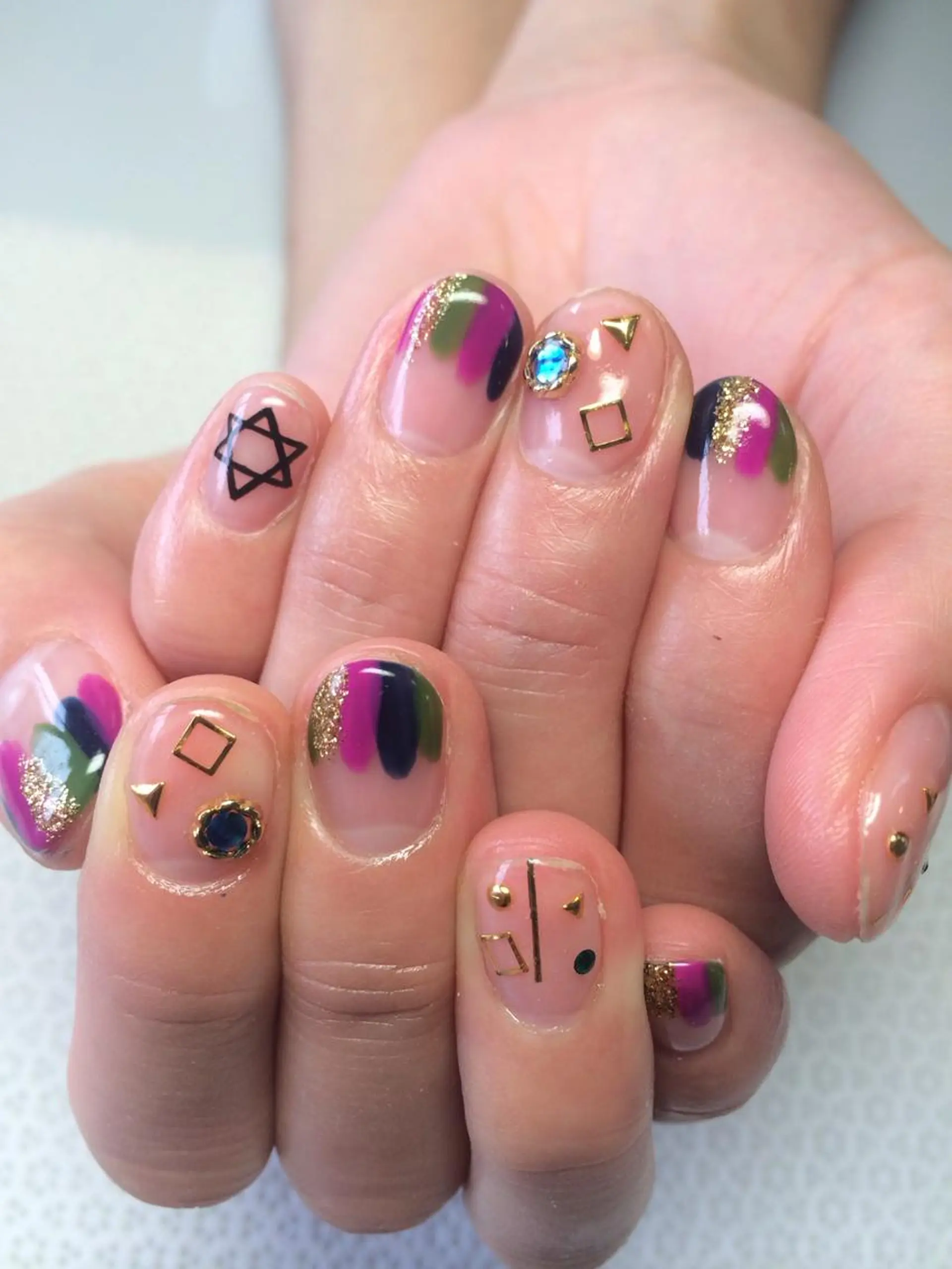 ネイル VIOLUS 関目のネイルデザイン