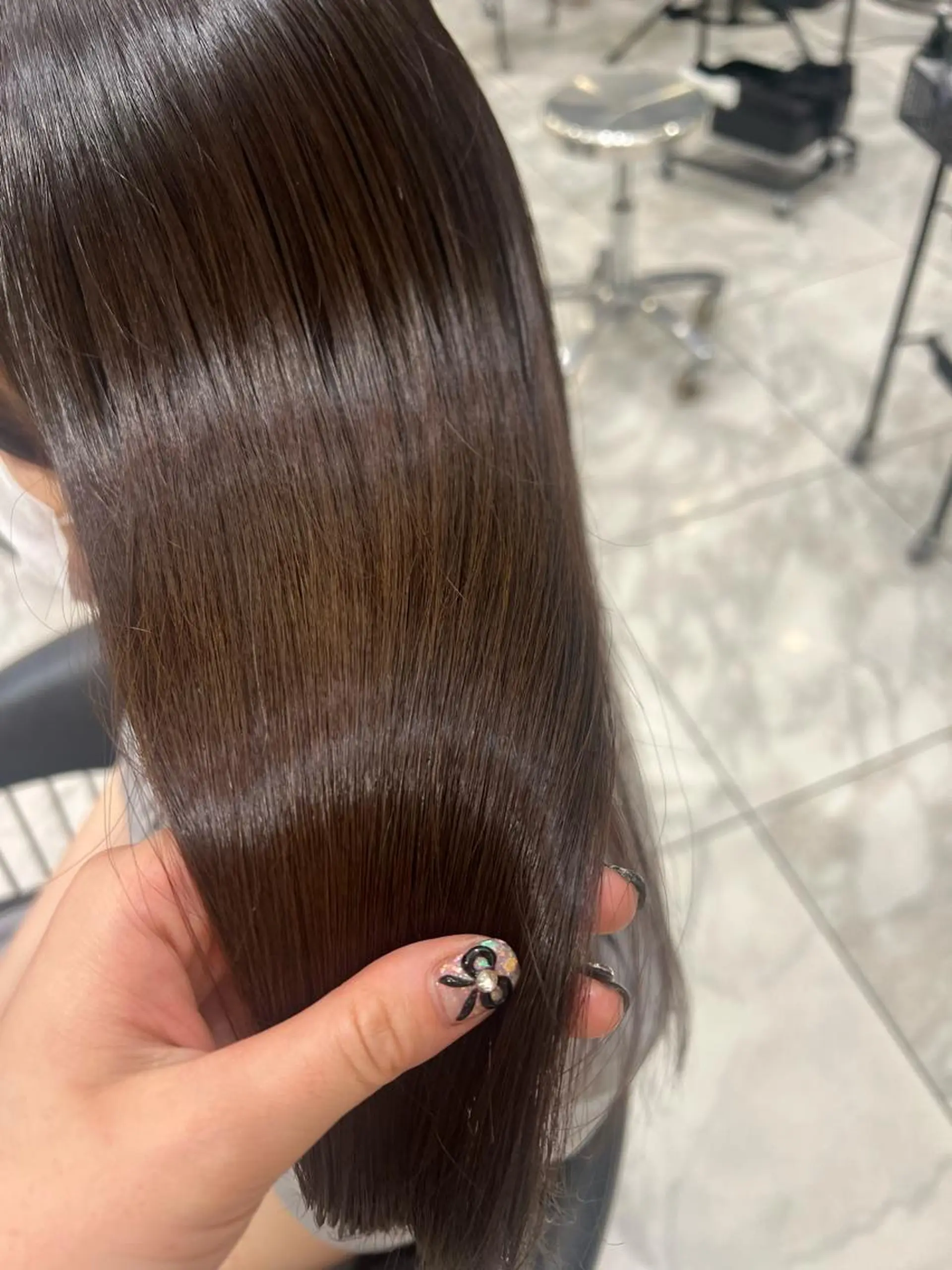 ミディアム トリートメント 顔周り/透明感/銀座 🩵りのせのヘアスタイル