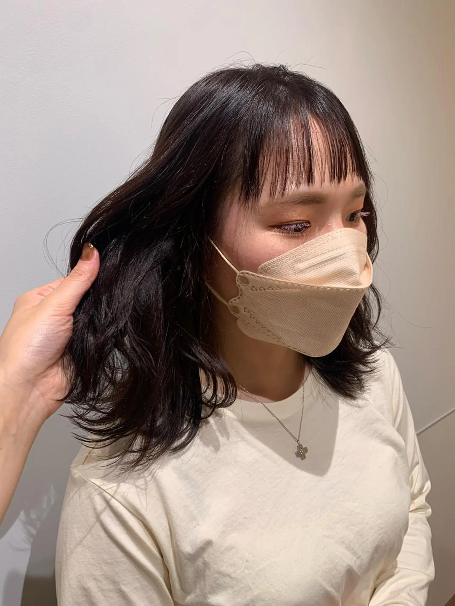 ミディアム カラー カット ヘアカラー トリートメント 片岡 由依のヘアスタイル