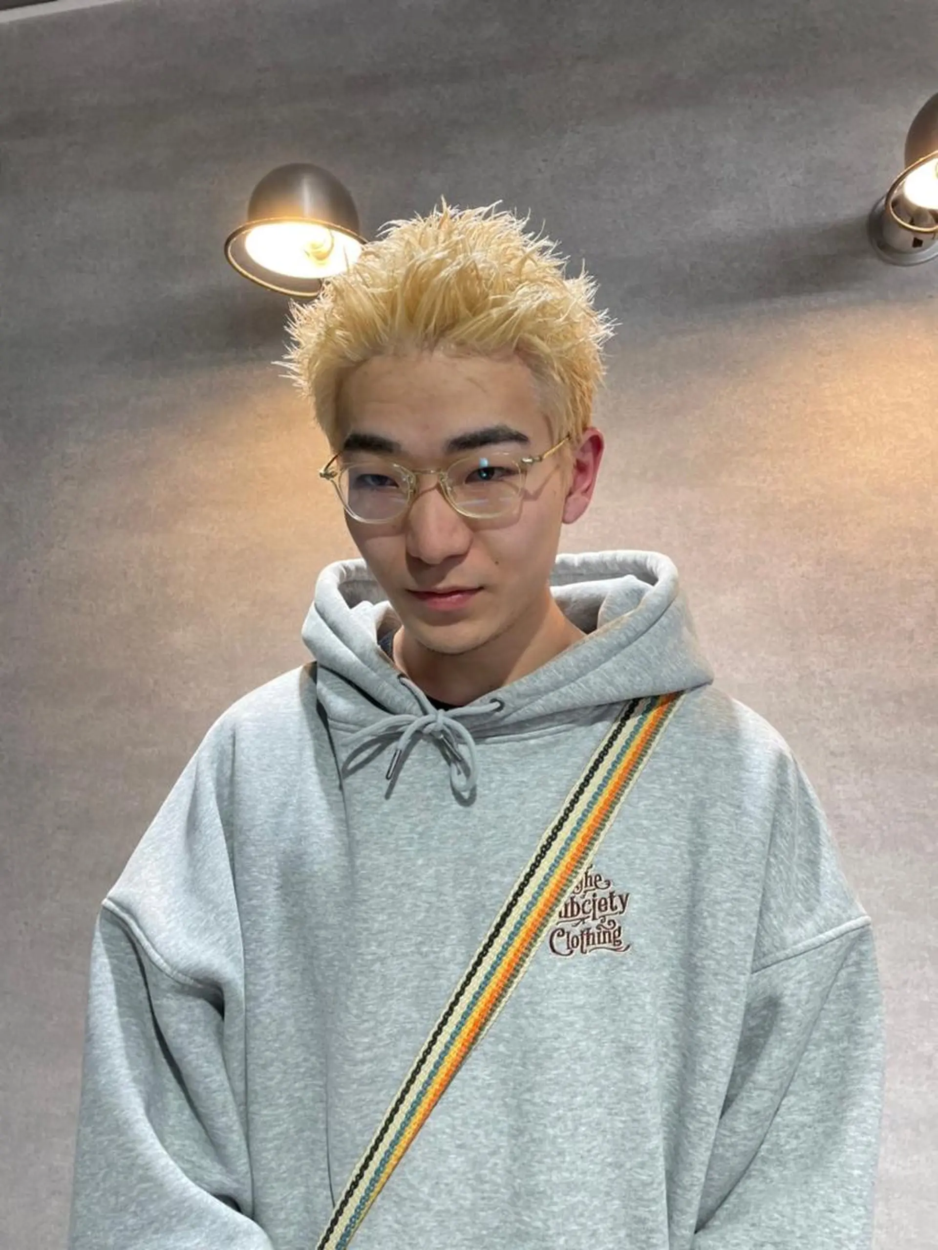 メンズ メンズ専門店🔥 BLUCK 2ndのヘアスタイル