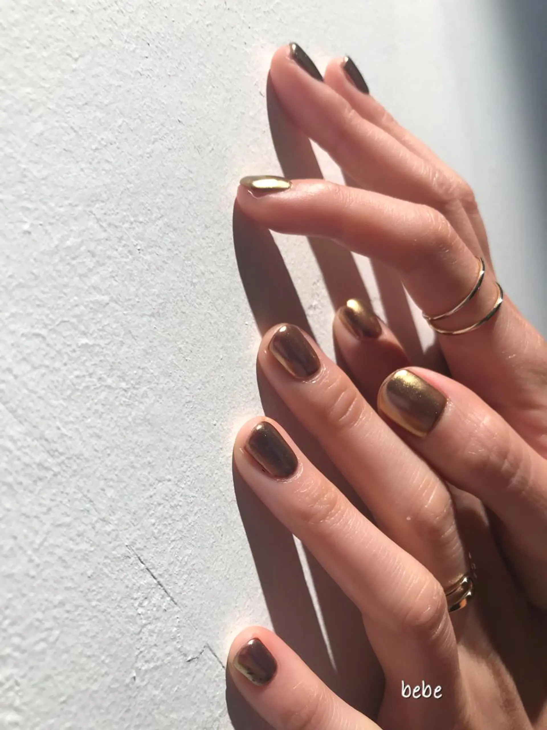 ネイル ミラーネイル シンプルネイル Ann. nail.tokyo所属・Ann nailのネイルデザイン