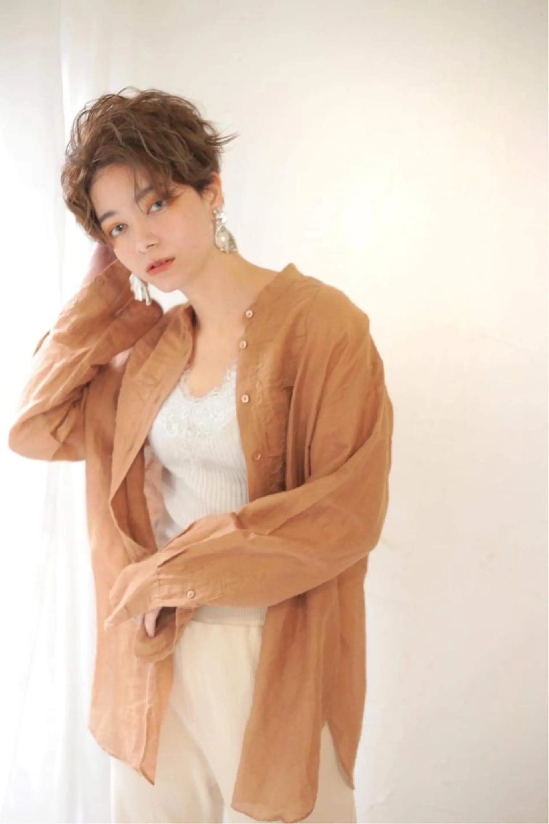 ショート カット ヘアカラー 福本 光のヘアスタイル