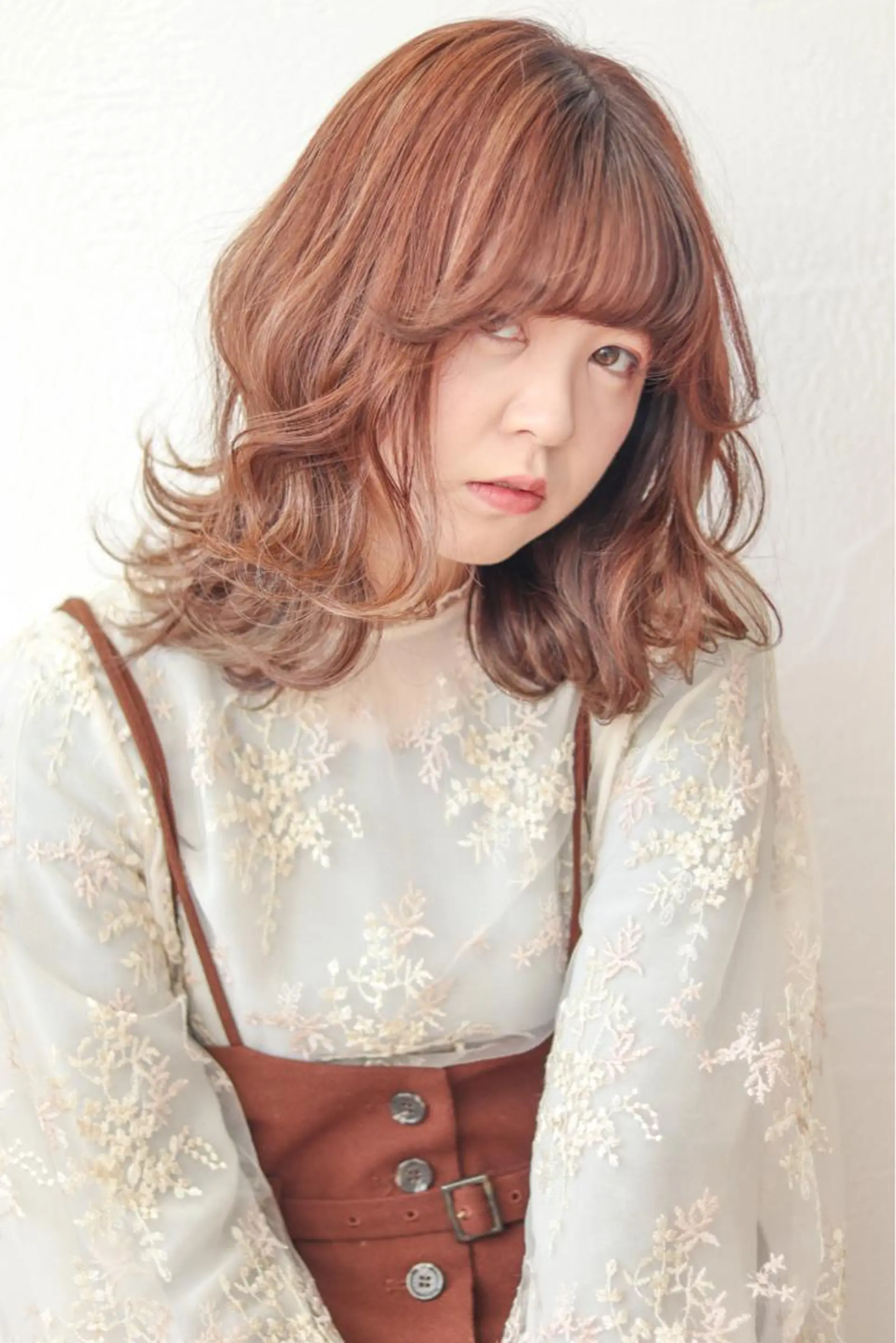 ミディアム カラー 山内 悠のヘアスタイル