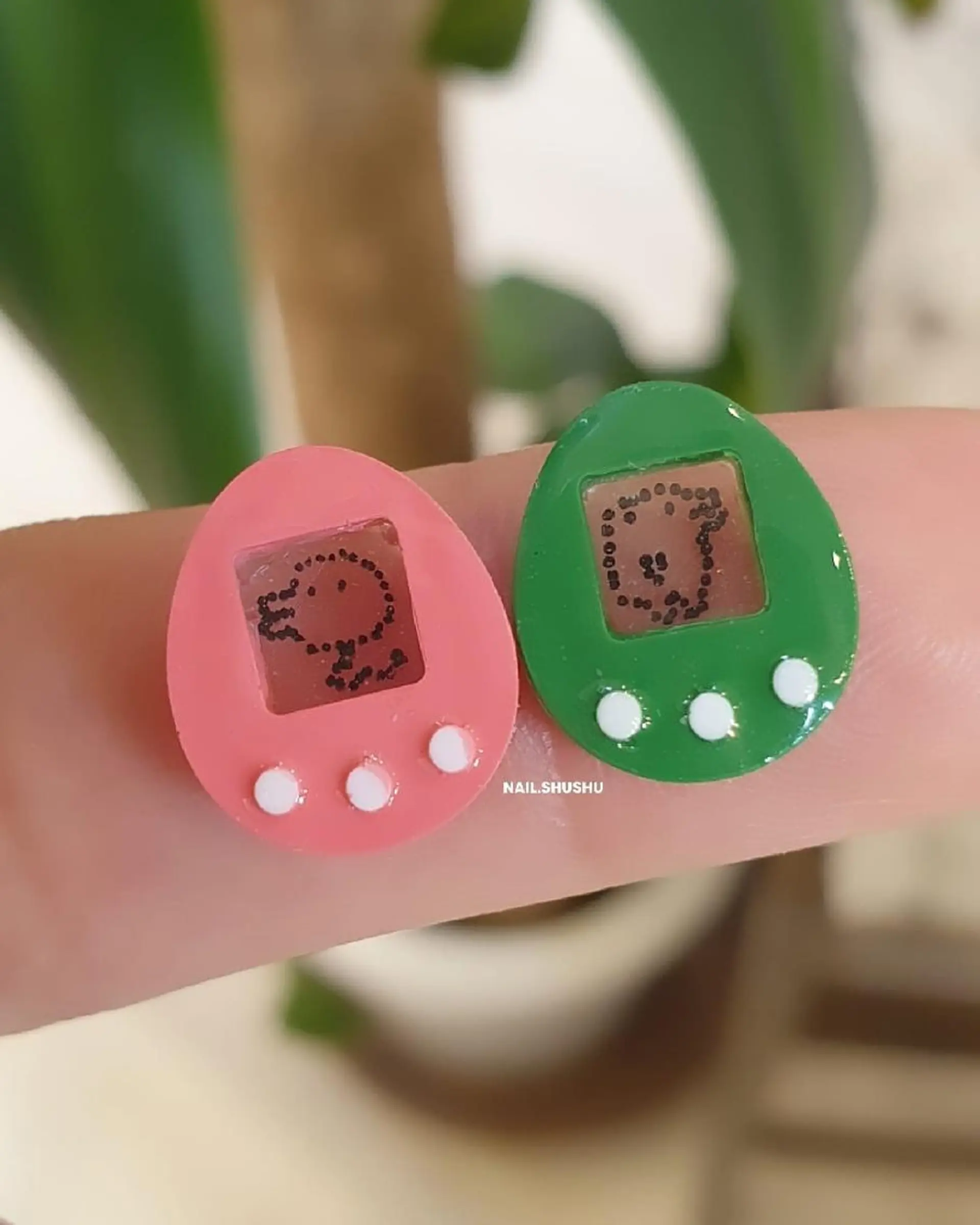 ネイル 持ち込み ニュアンスネイル オフィスネイル ワンカラーネイル シンプルネイル 3dパーツ/流行り 👧shushu❤️のネイルデザイン