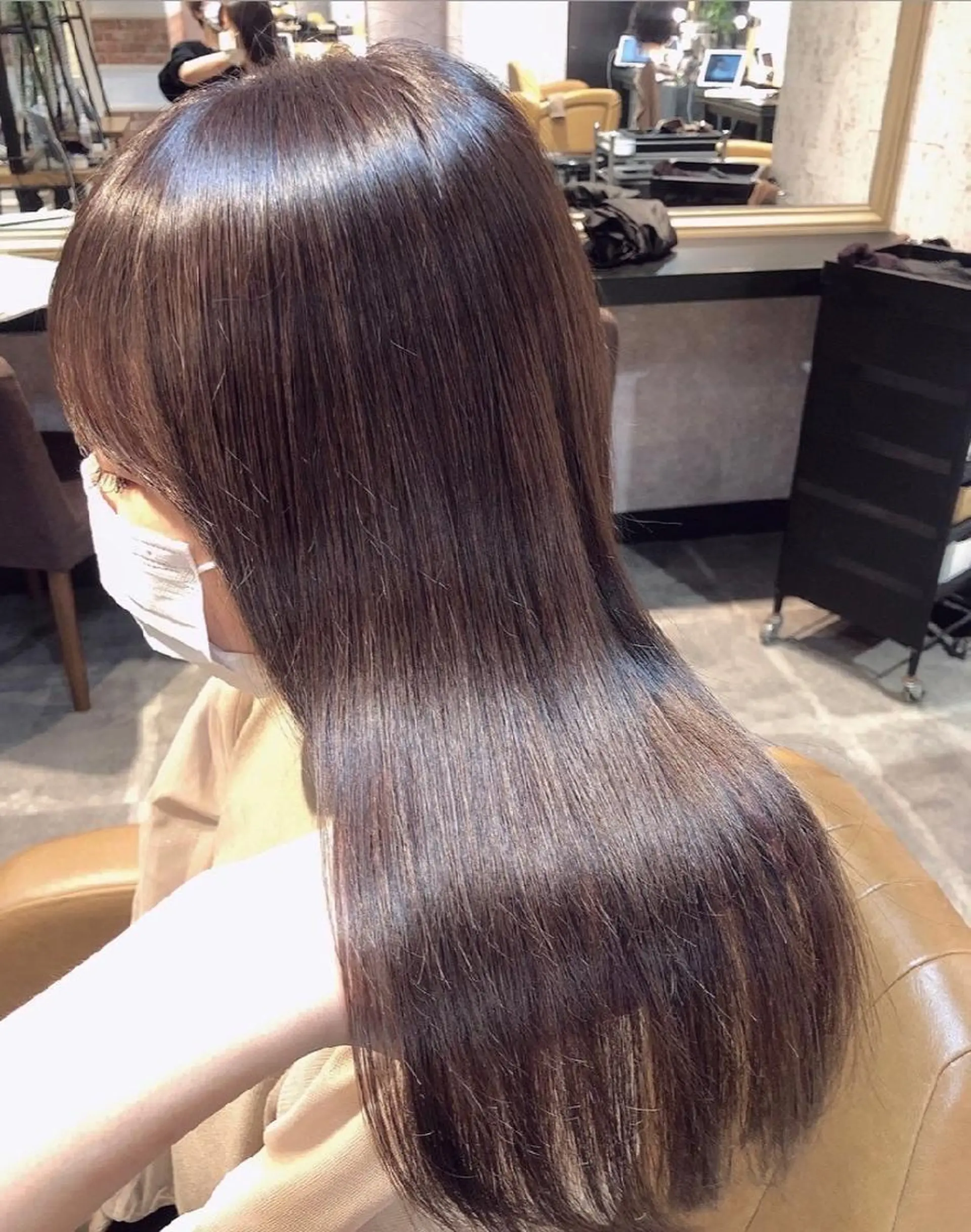 セミロング カット 縮毛矯正 トリートメント 縮毛矯正/レイヤー 💎やまもとちひろのヘアスタイル