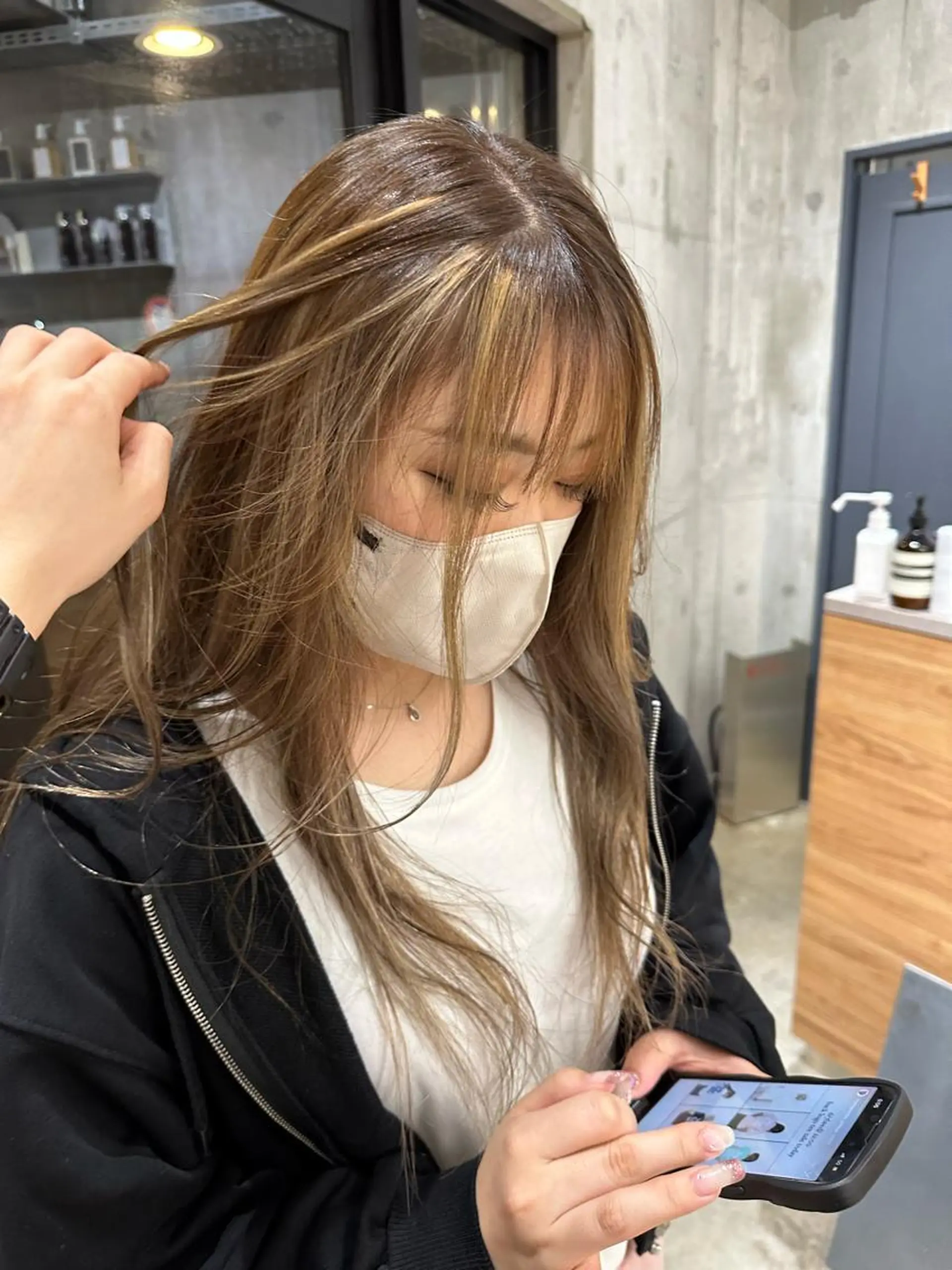 カラー タグチ アスカのヘアスタイル