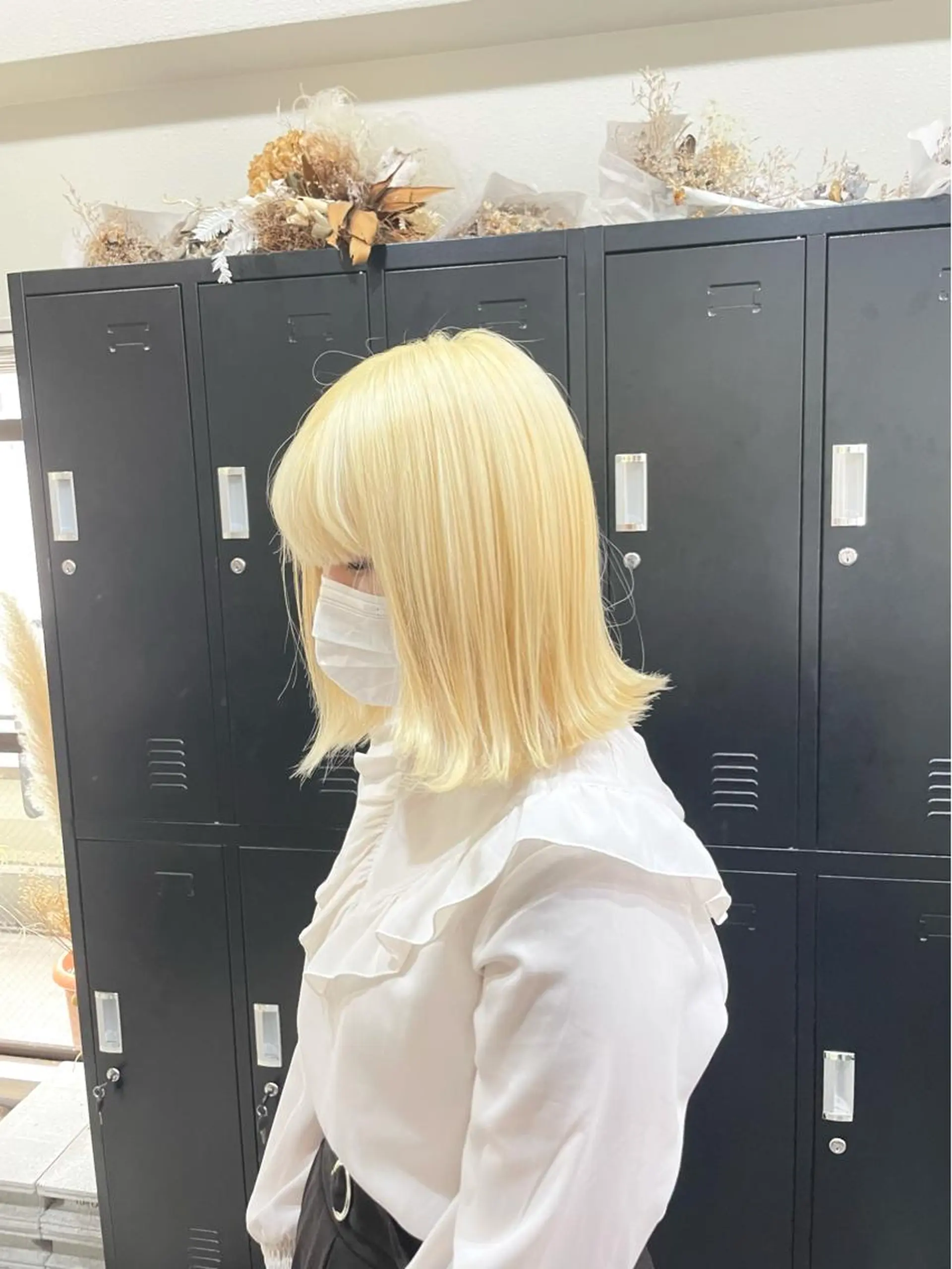ショート カラー パーマ ヘアアレンジ メンズ キッズ ネイル マツエク・マツパ メンズバレイヤージュ メンズブリーチ メンズハイライト メンズインナーカラー メンズ韓国風 切りっぱなしヘアボブ ミディアムヘアRYOのヘアスタイル