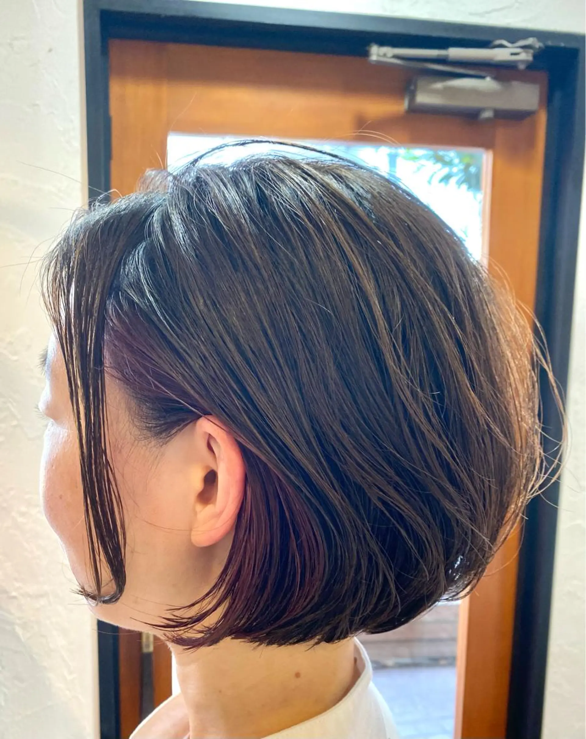 ショート カット ヘアカラー トリートメント くびれショート・ボブ カットorパーマ特化のヘアスタイル