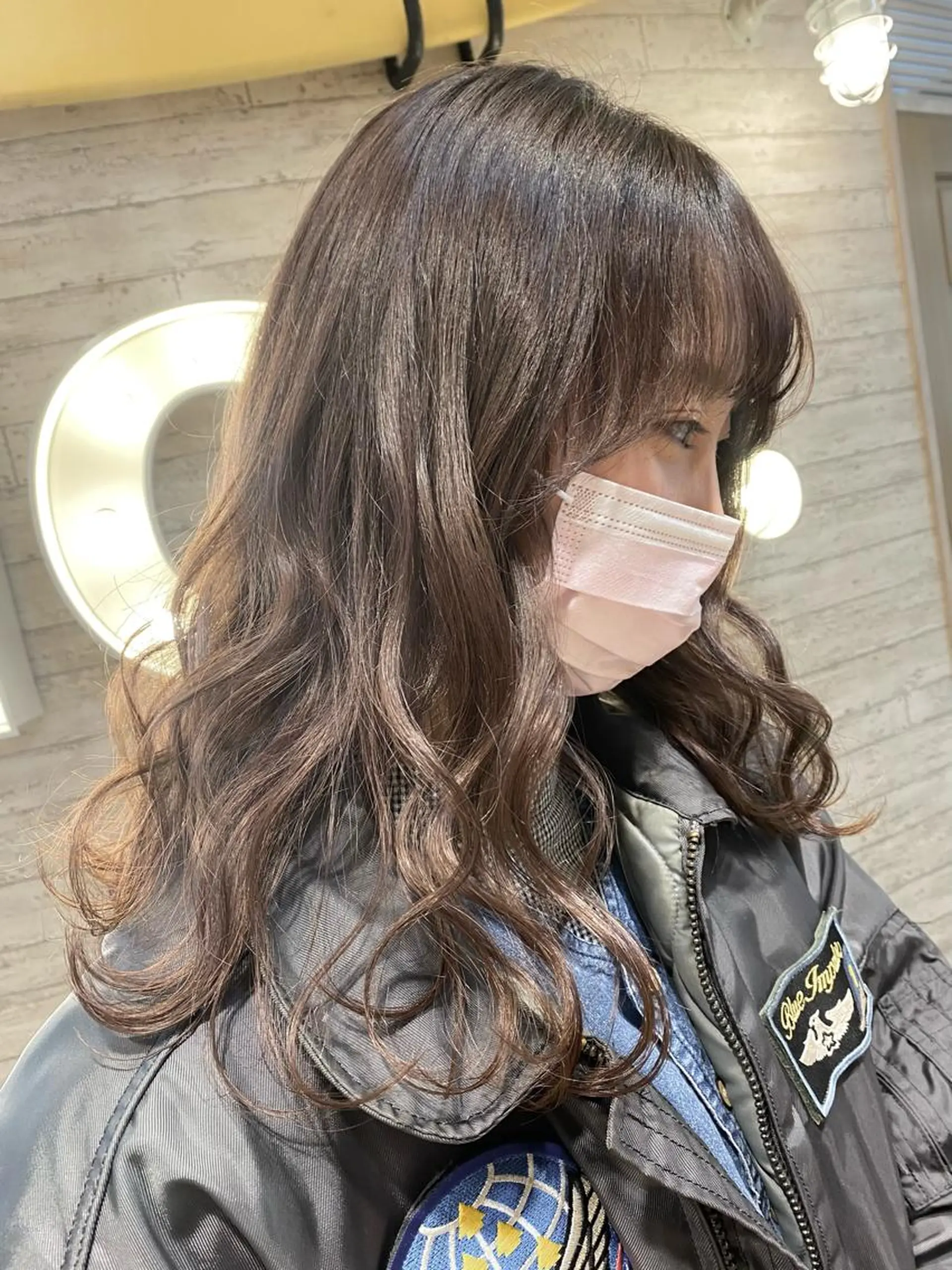 セミロング カラー MANAMI 🥀ウルフカットのヘアスタイル