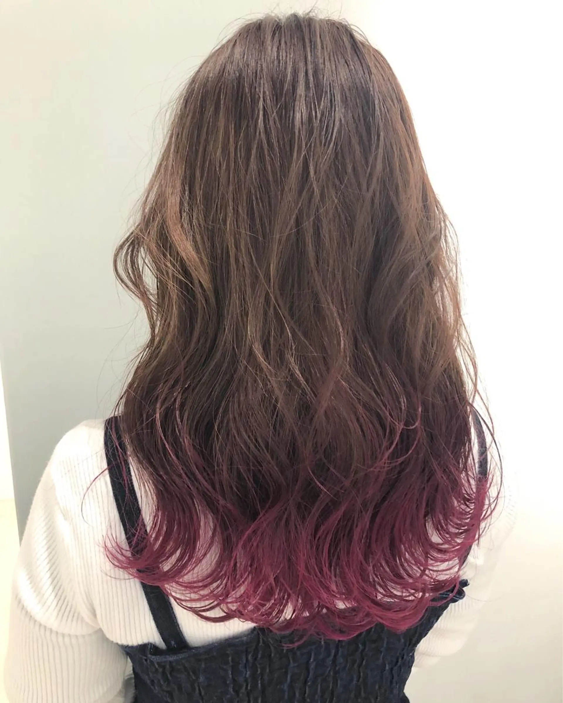 ロング カラー パーマ ヘアアレンジ ピンクカラー 酸性縮毛矯正のプロ 杉山玲介のヘアスタイル