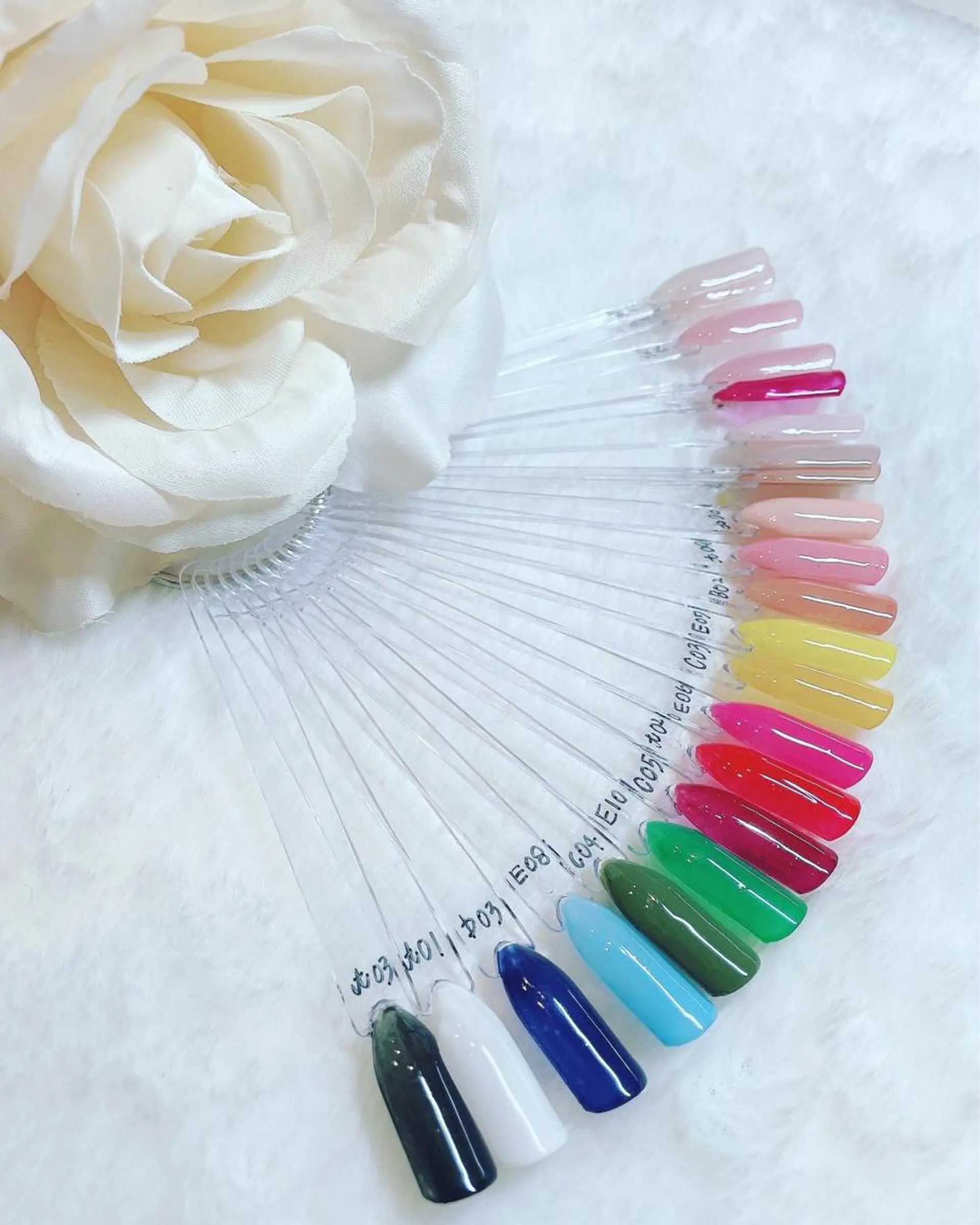 ネイル 頑張る女性の味方✴︎ M.i　nail ♡のネイルデザイン