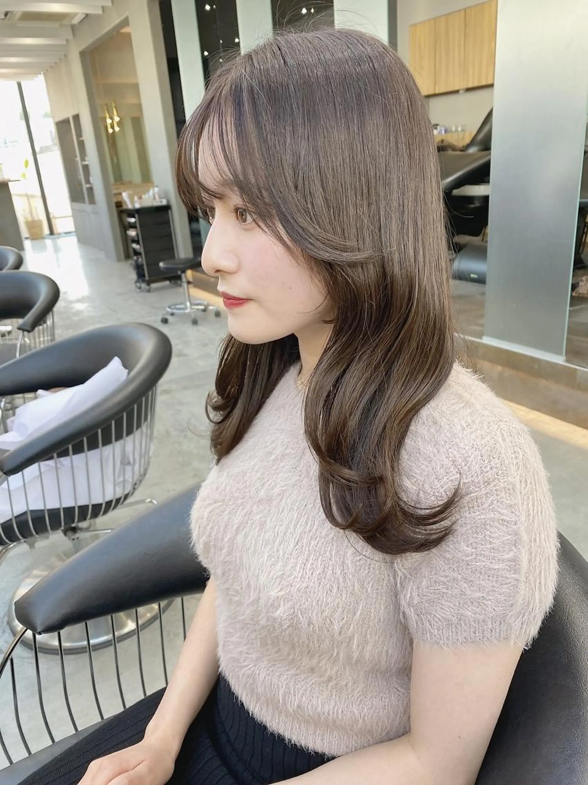 セミロング カット ヘアカラー トリートメント ヘッドスパ 髪質改善/韓国ヘア レイヤー/新宿/ロミのヘアスタイル