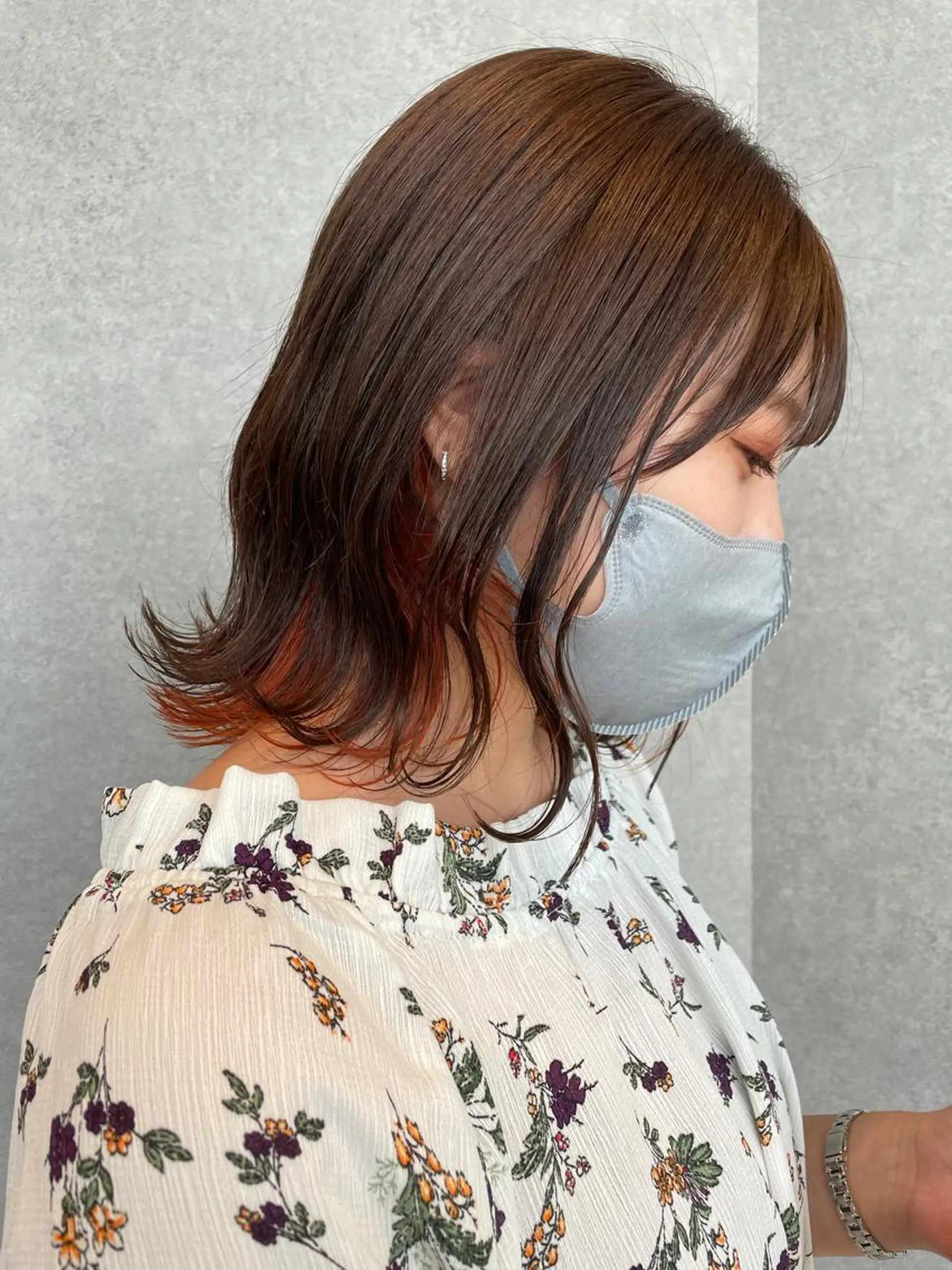 ショート カラー インナーカラー miu. ボブ/透け感カラーのヘアスタイル