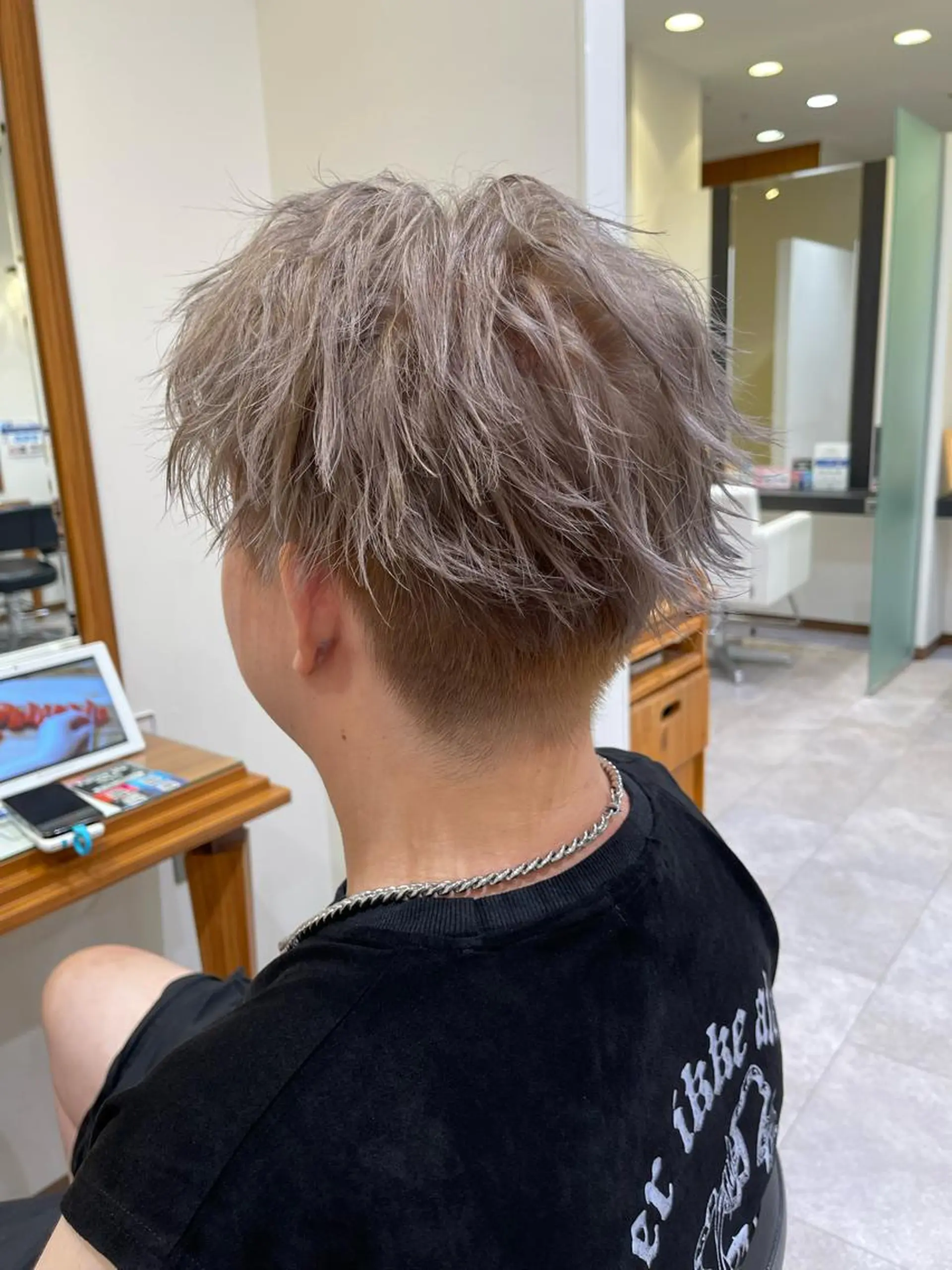 ショート カラー ✂︎髪質改善・ Yuitoのヘアスタイル