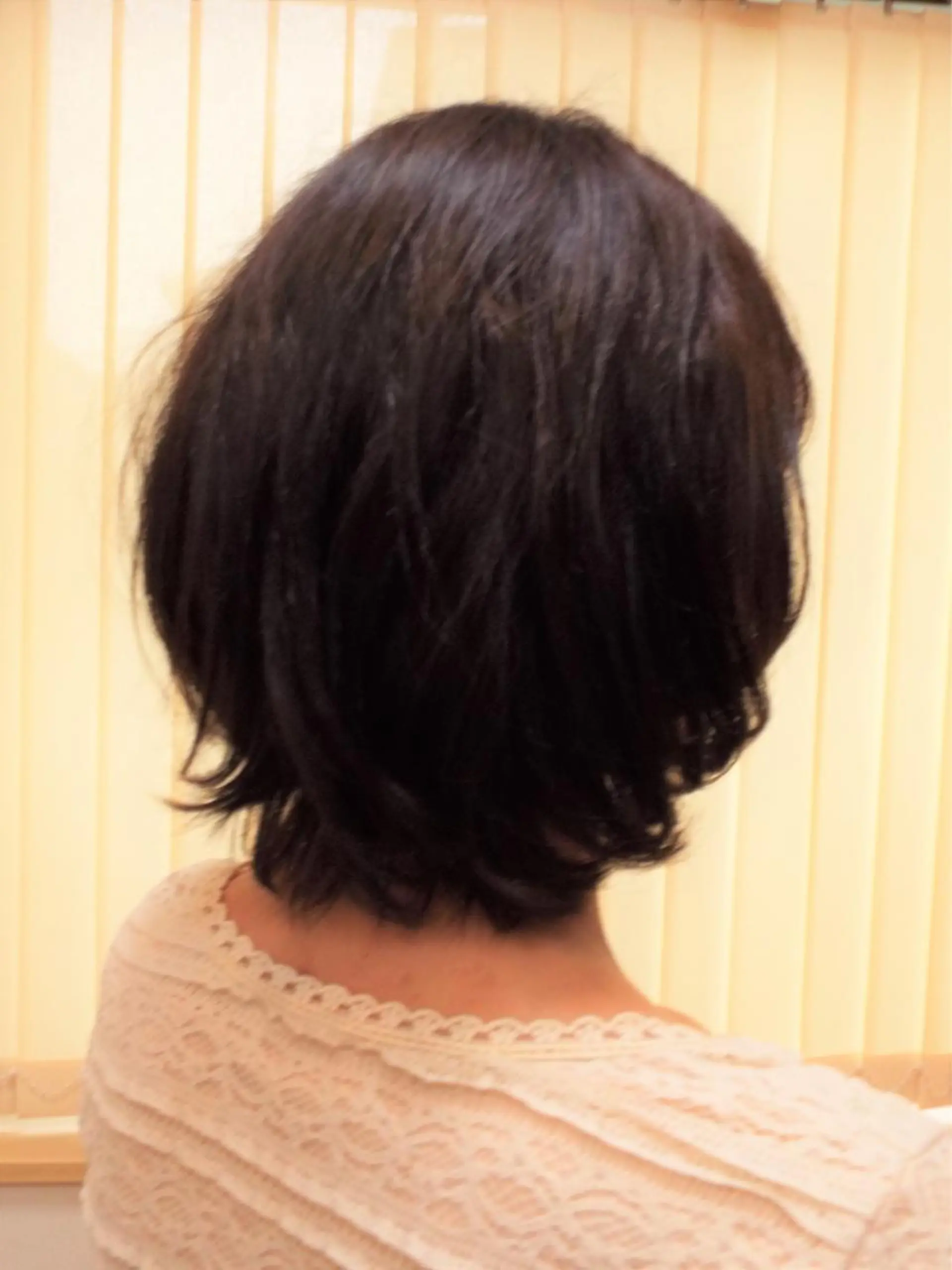 ショート カラー イルミナカラー ボブ カット ヘアカラー トリートメント 山田 達也のヘアスタイル