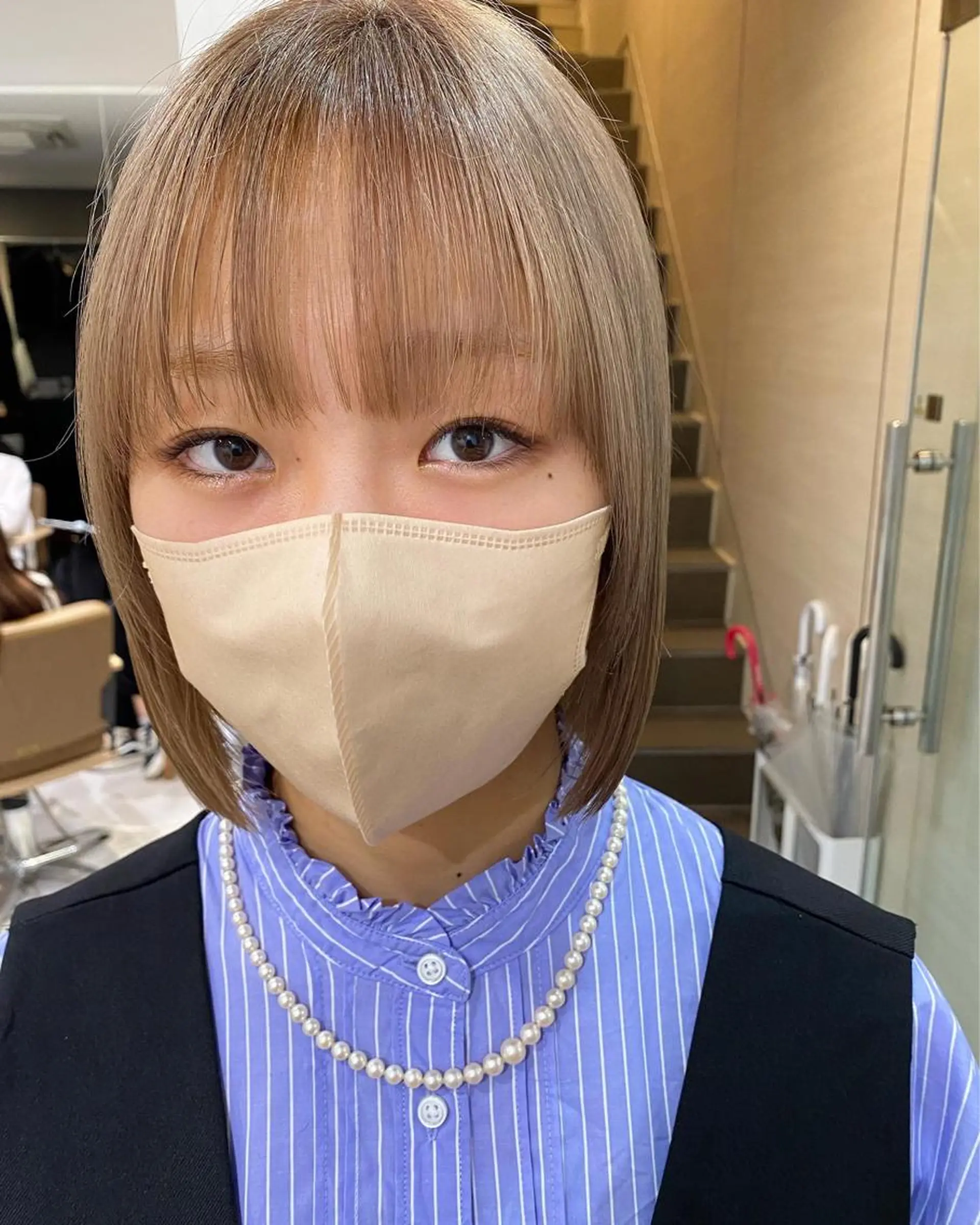 ショート トリートメント 顔まわりカラー特化 赤津百合絵のヘアスタイル