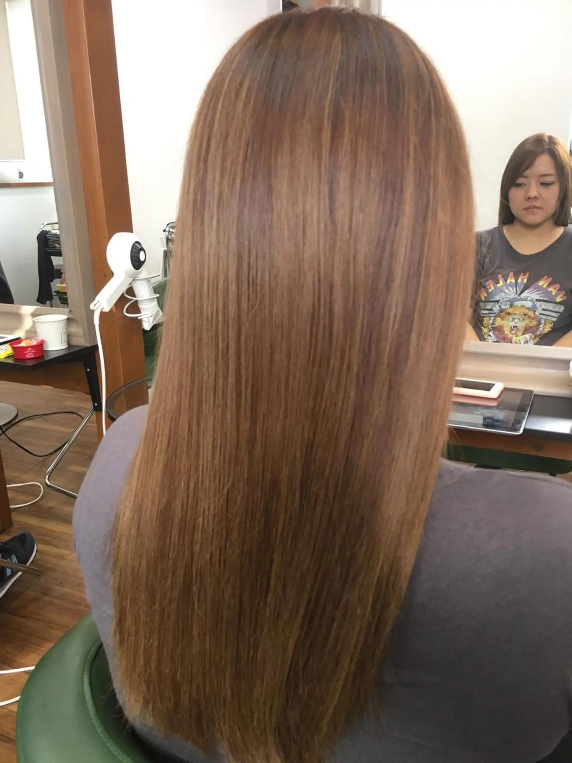 ロング カラー SHIORI💜口コ ミNo.1艶カラーのヘアスタイル