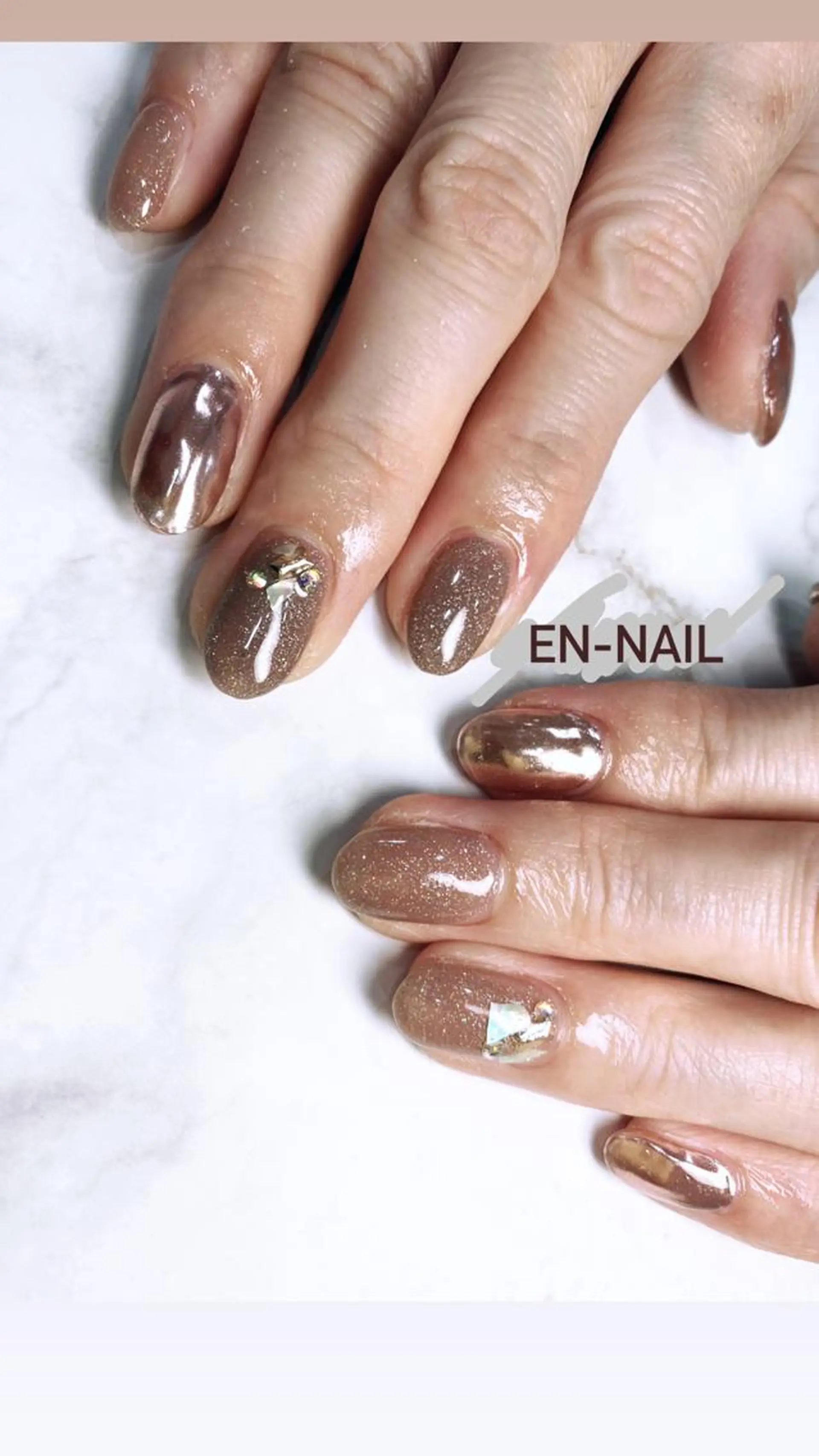 ネイル EN_NAIL 野中本店Ayakaのネイルデザイン